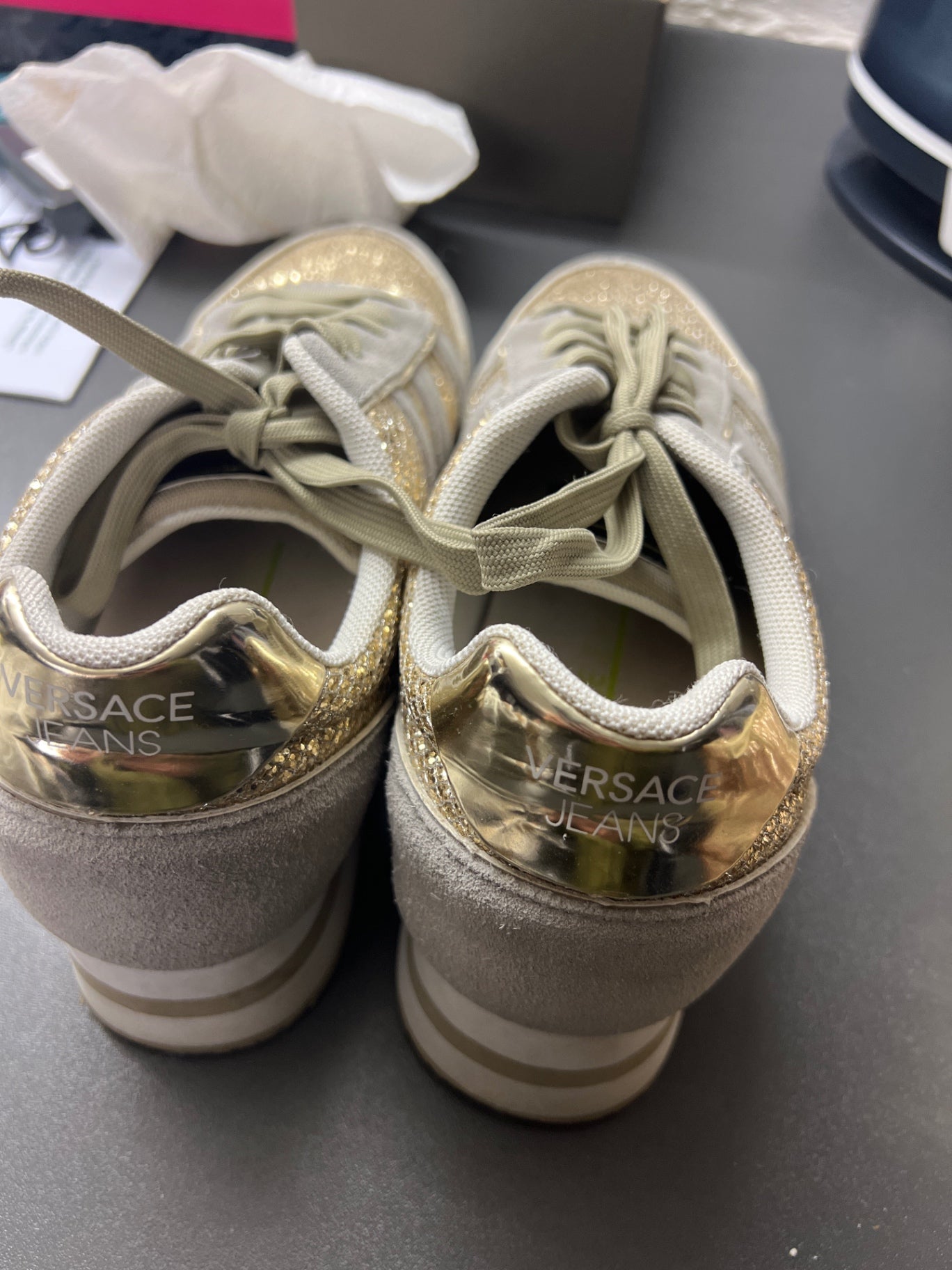 Versace Jeans Sneaker Gold und Beige