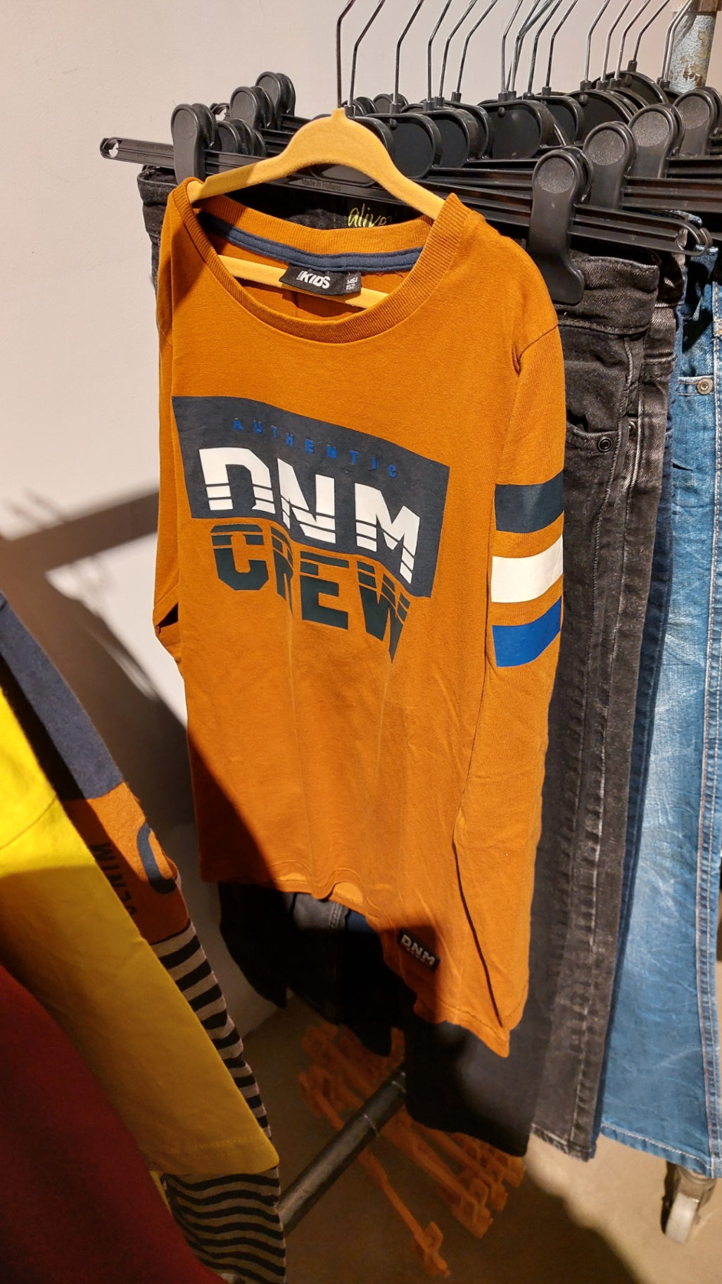 Europe Kids Langarmshirt Orange