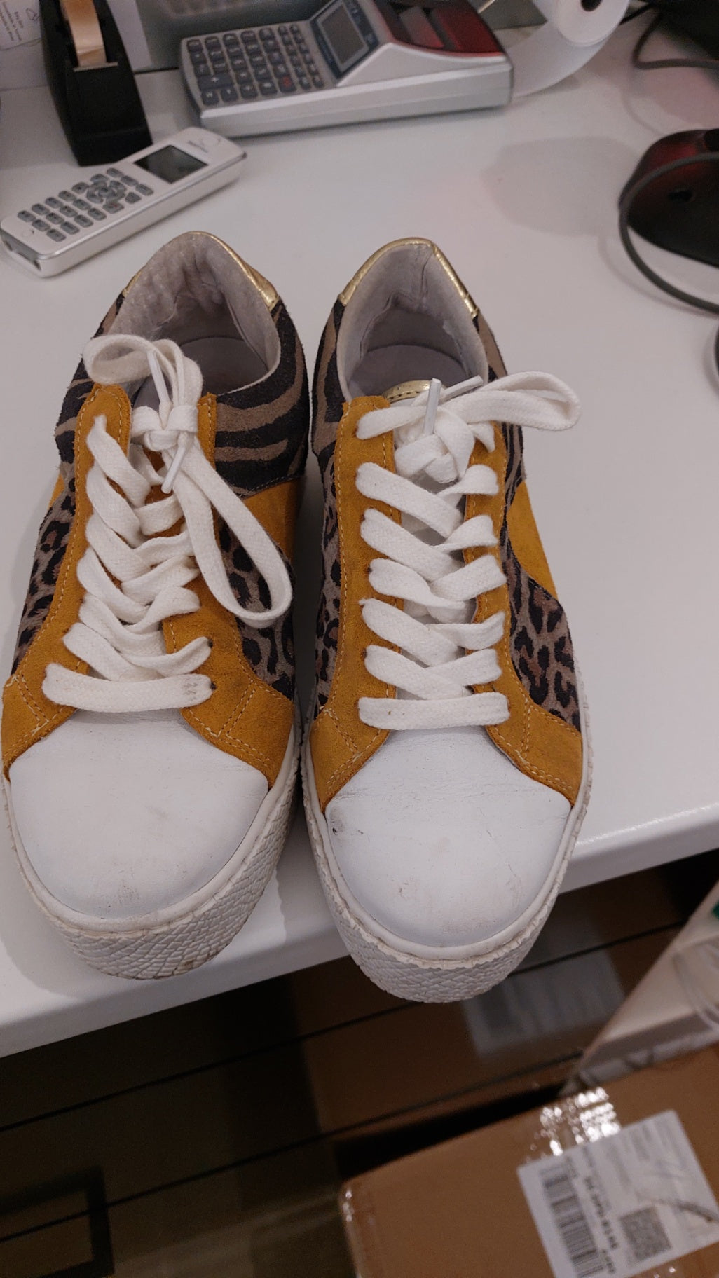 Sneaker Gelb, Weiß und Leopardmuster Größe: 38