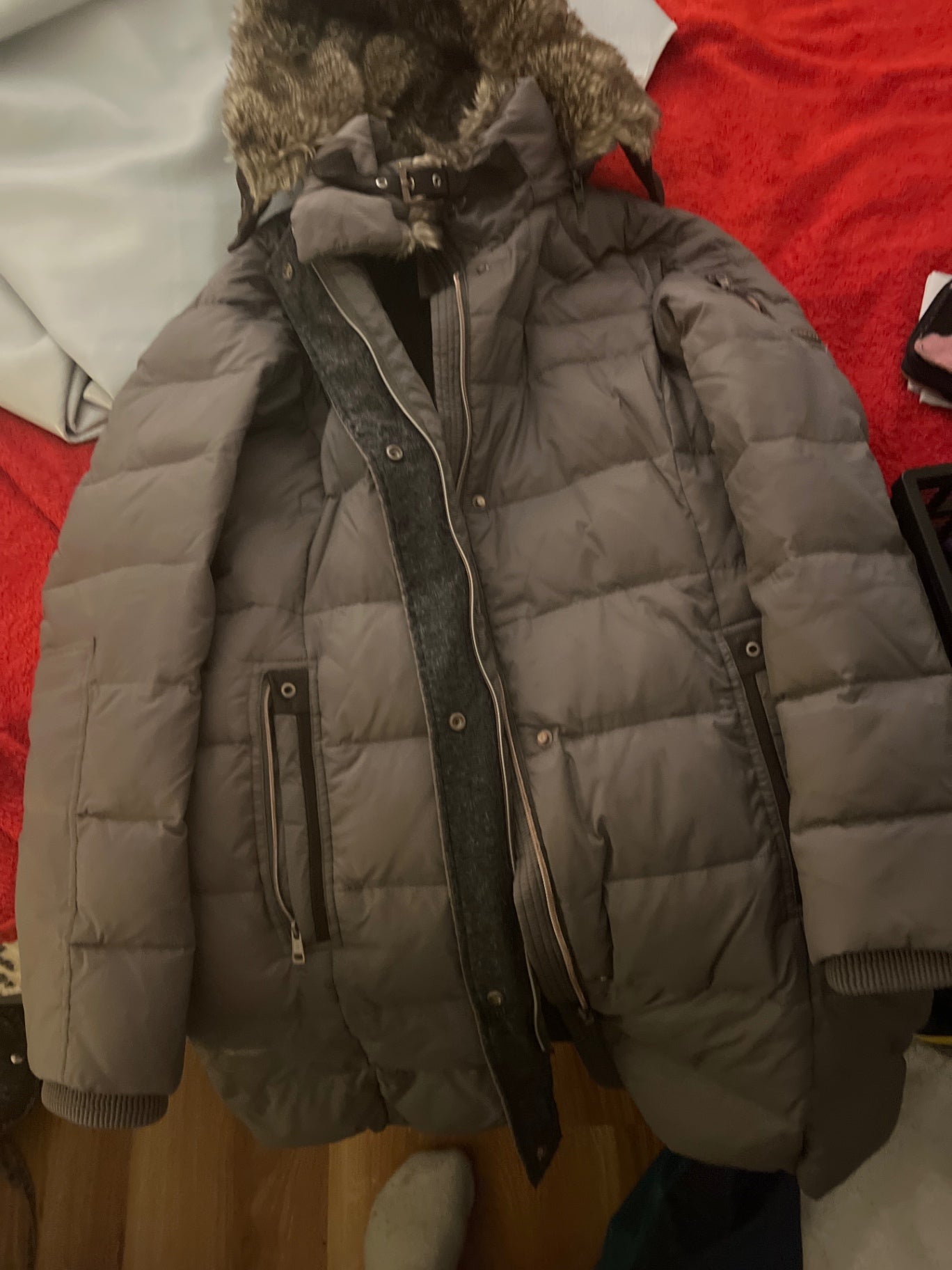 Esprit Daunen Winterjacke |B-WARE - Riss links unten vorne| Größe: 36