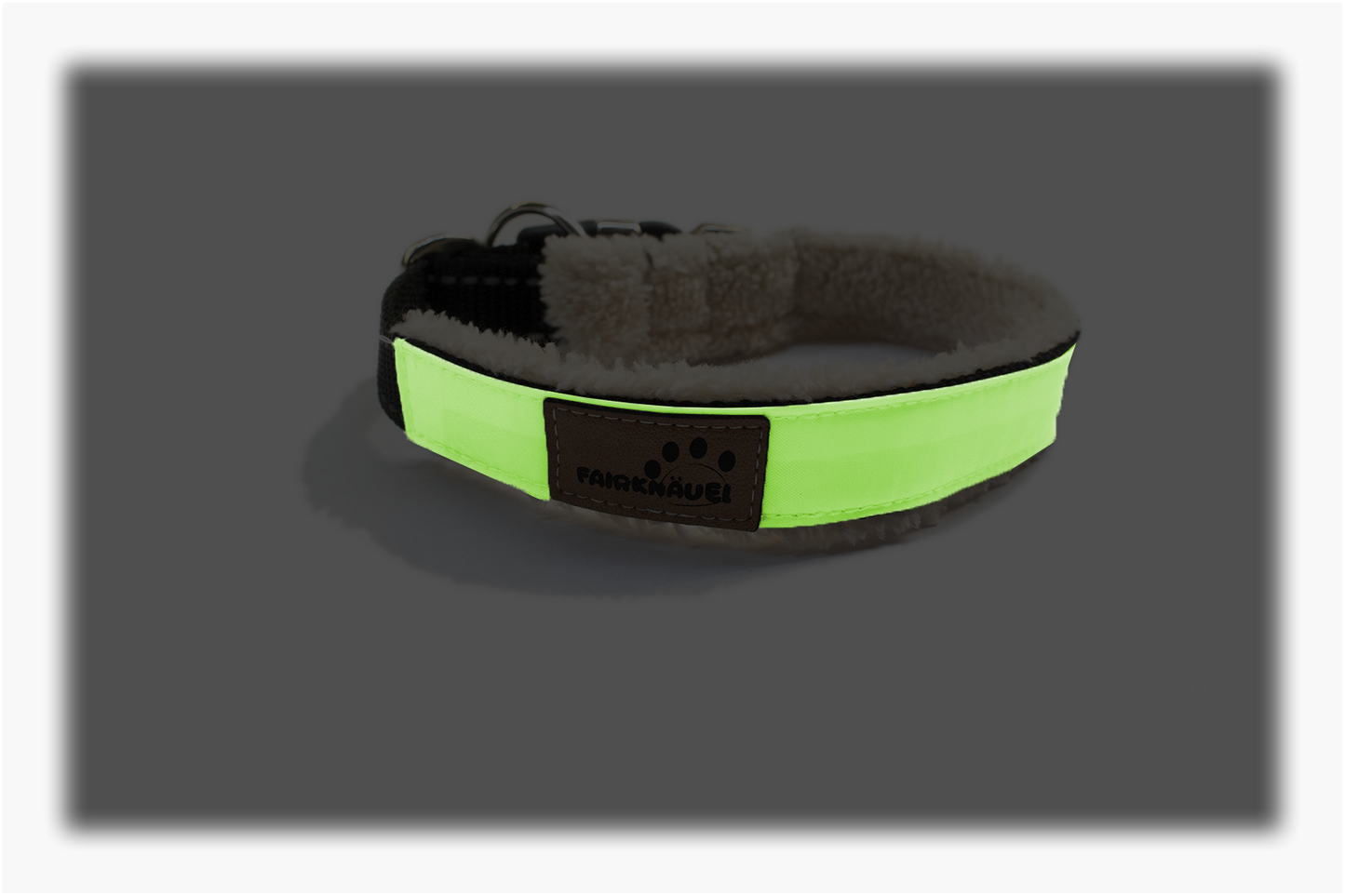 Fairknäuel Glow Halsband - Selbstleuchtend Größe: S