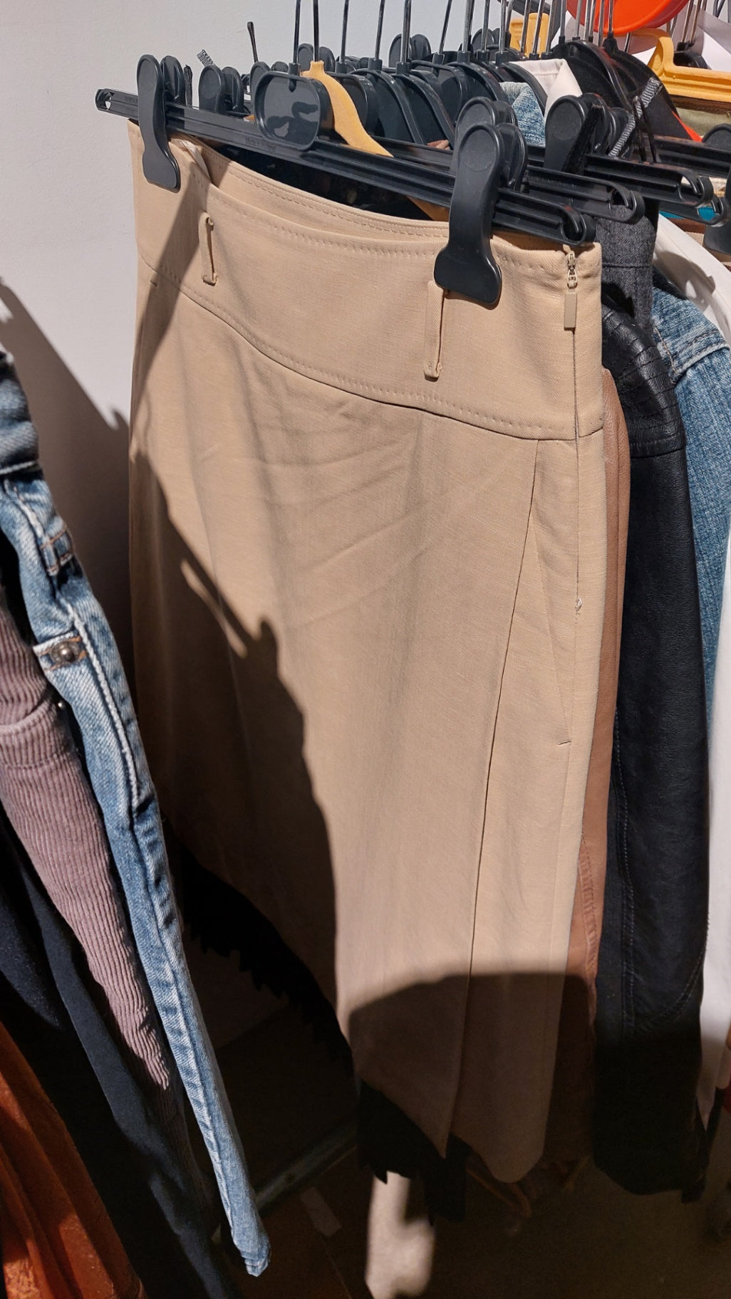 Hugo Boss Rock Beige Größe: M / L
