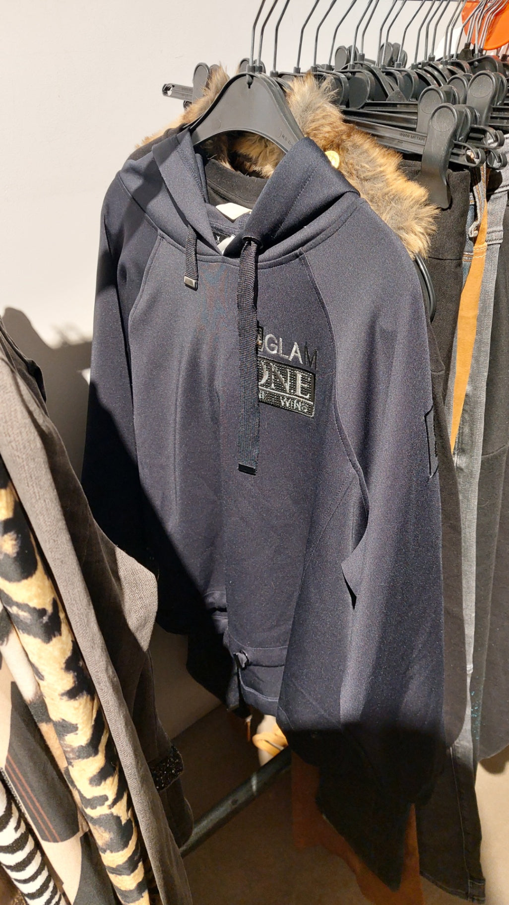 Monari Hoodie Schwarz Größe: 38
