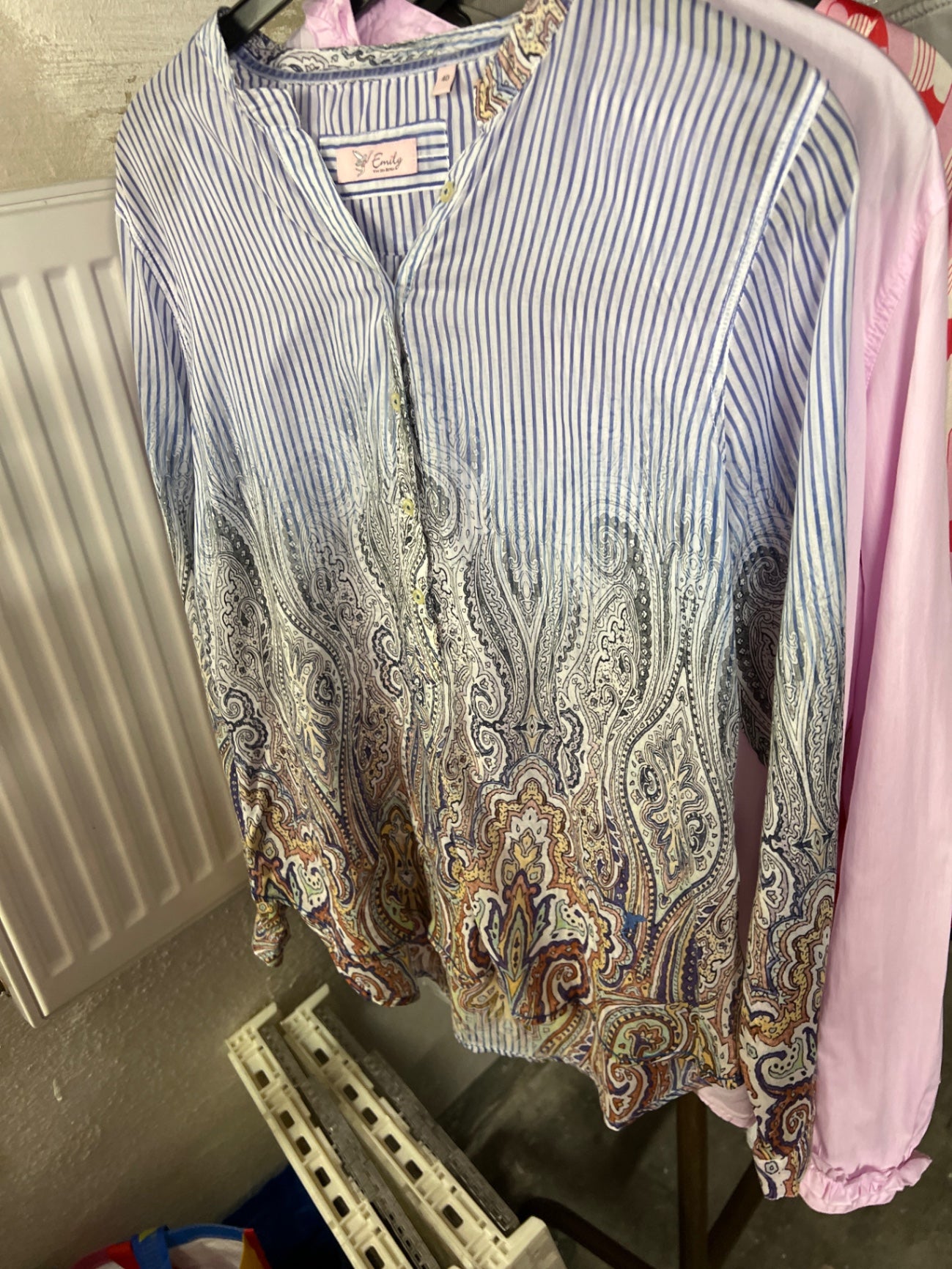 Emily van den Bergh Bluse Blau mit gemustertem Design Größe: 40