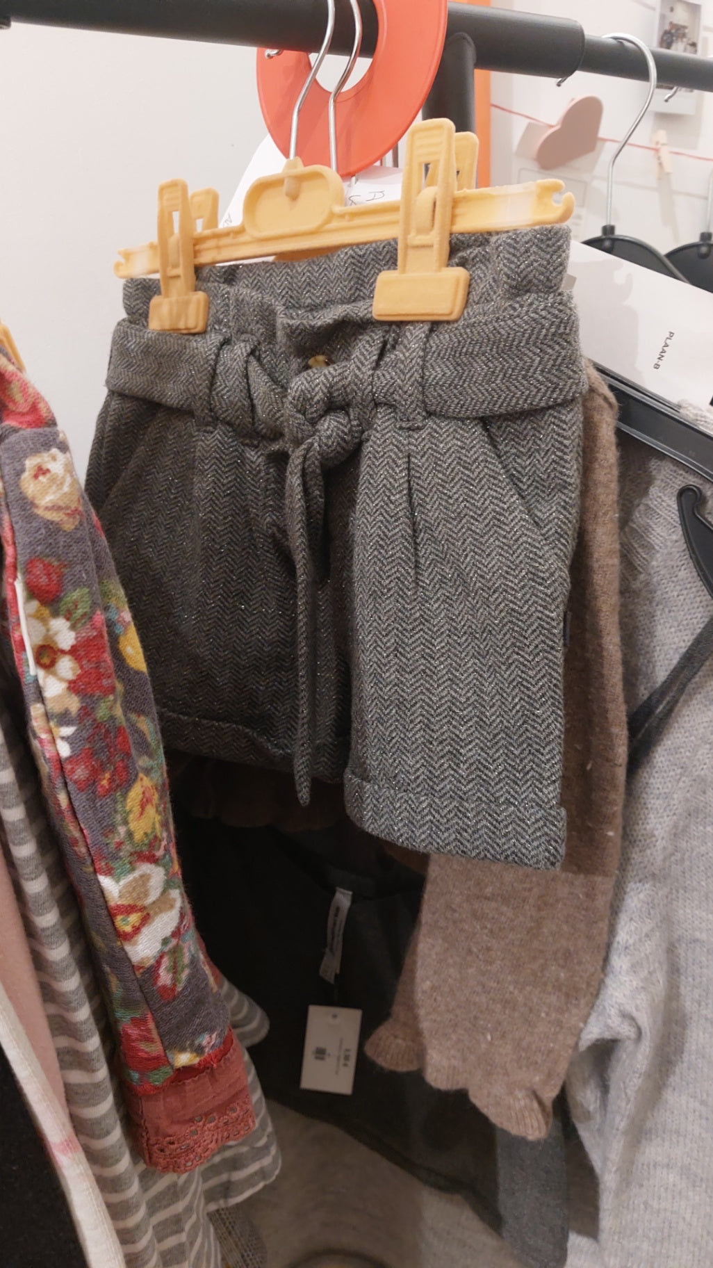 OKAIDI Shorts Grau Größe: 104