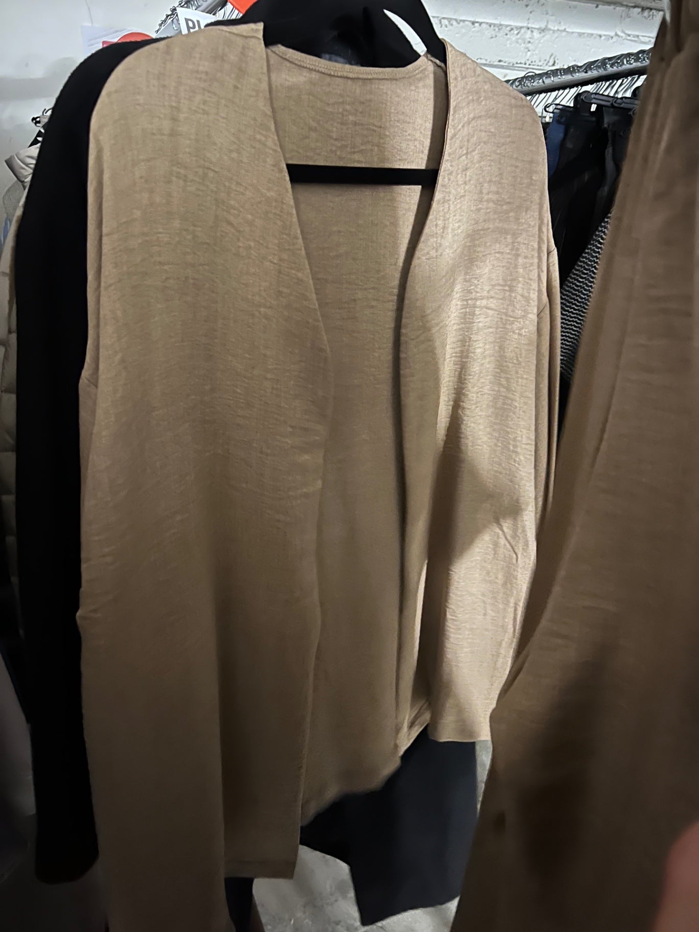 2 - Teiler Hose und Jacke Beige Größe: M