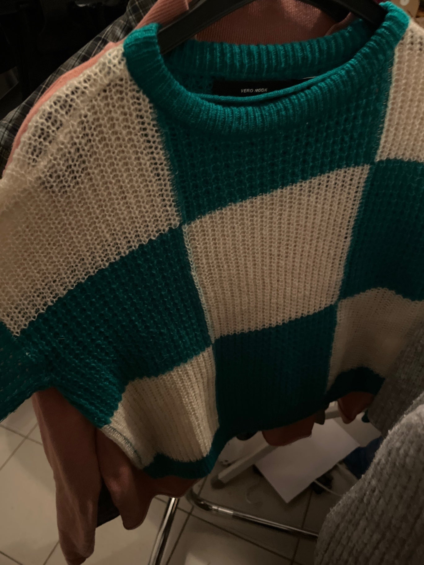 Vero Moda Pullover Grün und Creme Größe: M