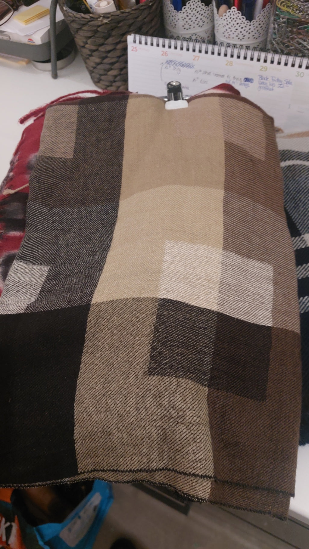 Schal Braun, Beige und Schwarz Größe: