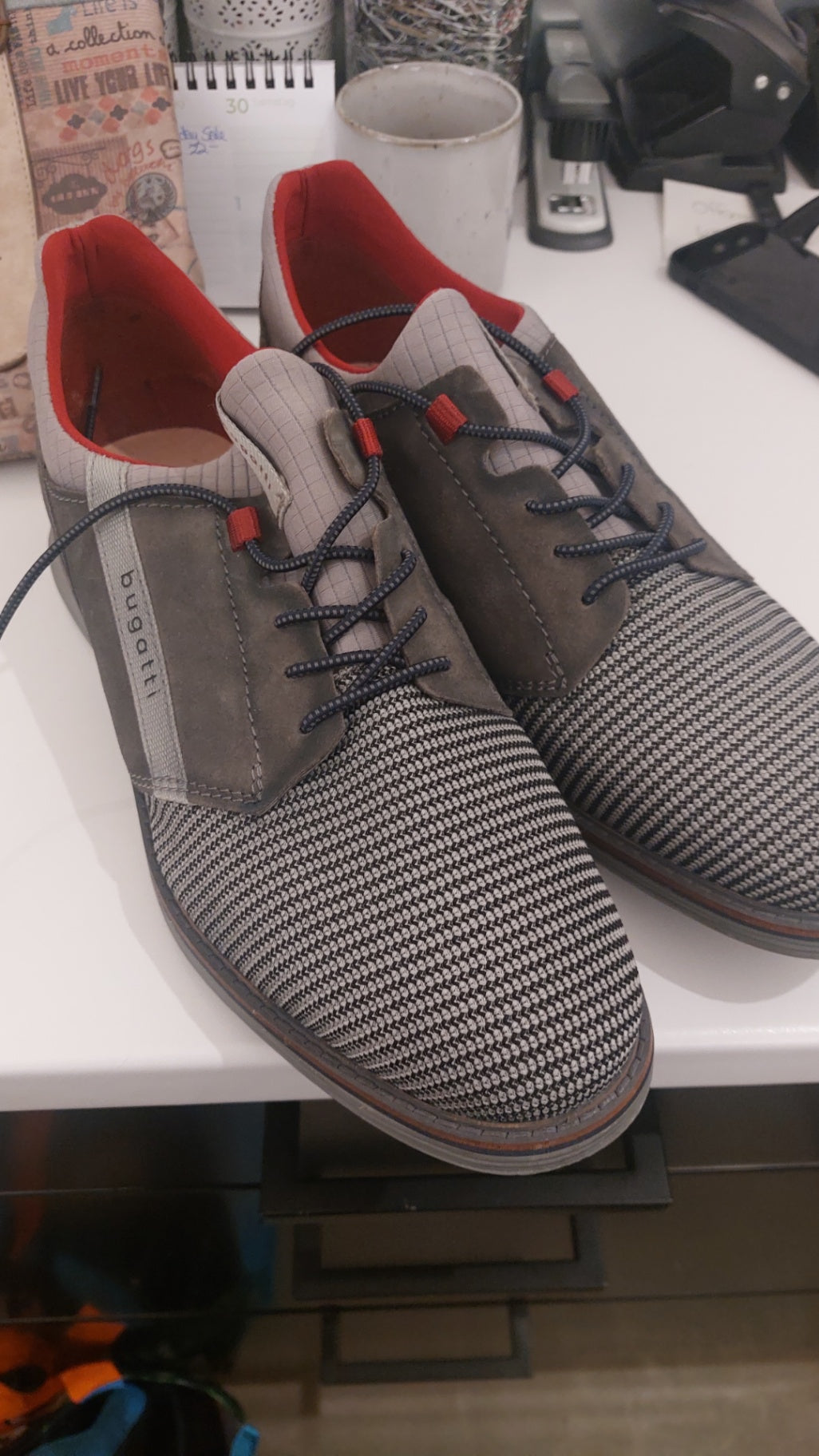 Bugatti Schnürschuhe Grau Größe: 45