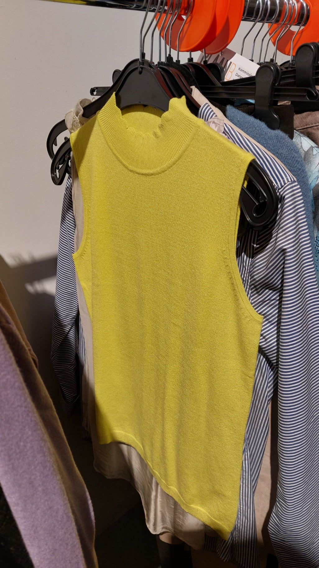 Zero Ärmelloser Pullover Gelb Größe: 40