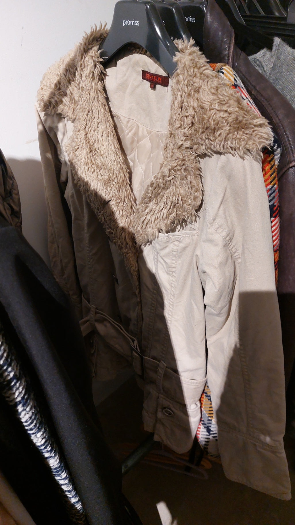 Review Jacke Beige Größe: 38