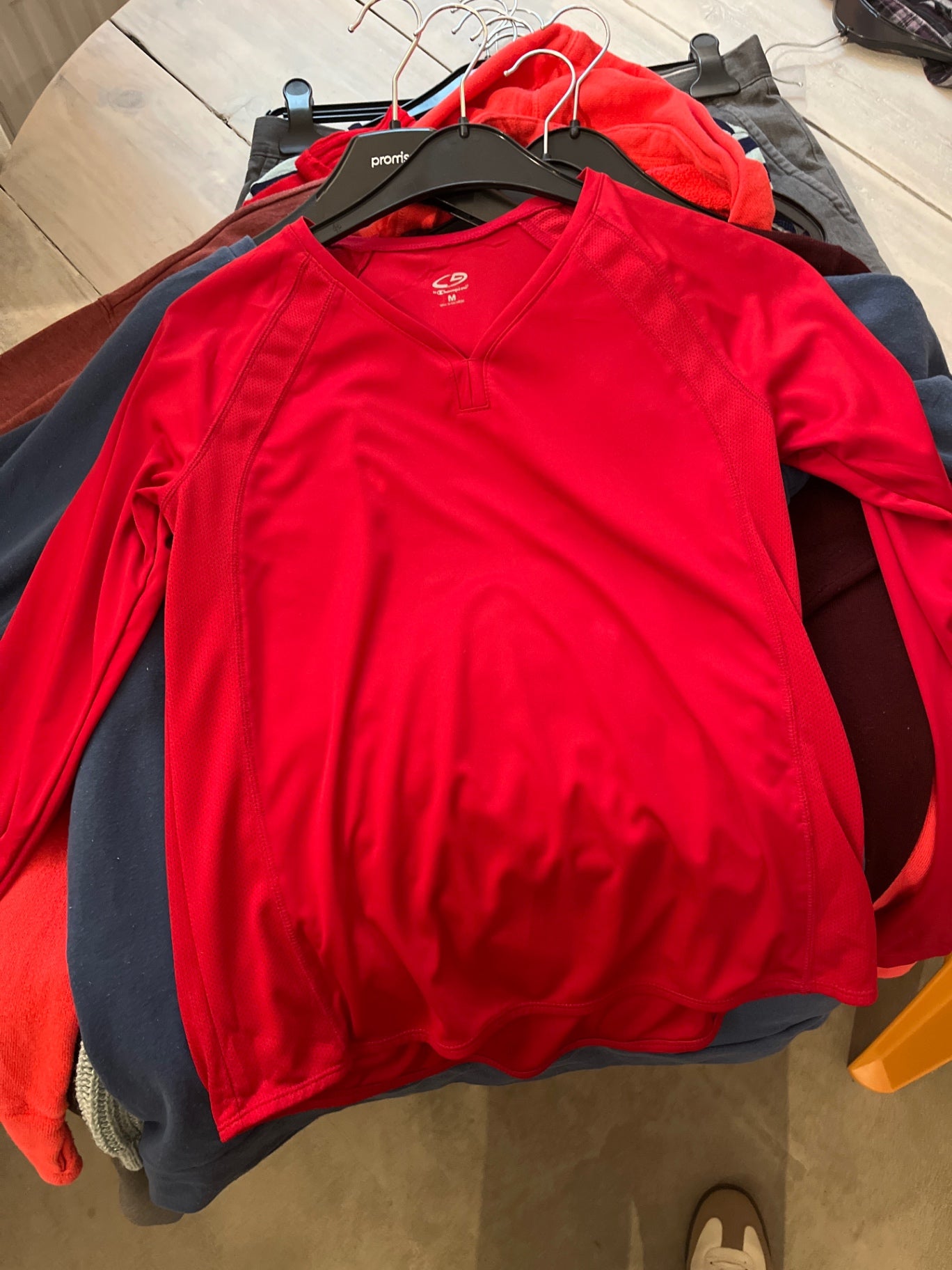 Champion Langarmshirt Rot Größe: M