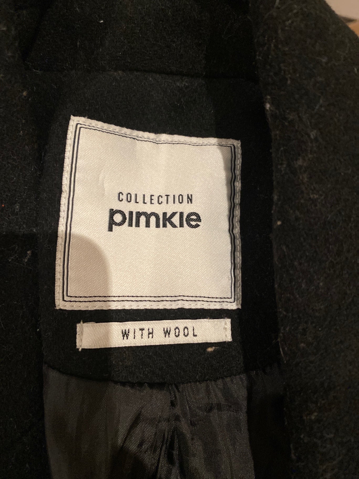 Schwarzer Filzmantel Pimkie