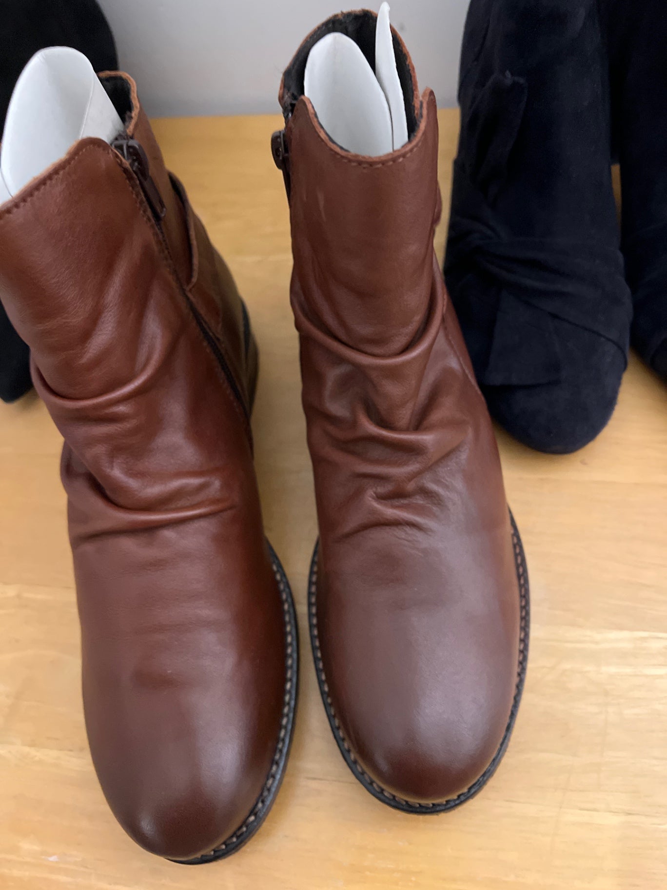 NEU! 5th Avenue Stiefeletten Braun Größe: 40
