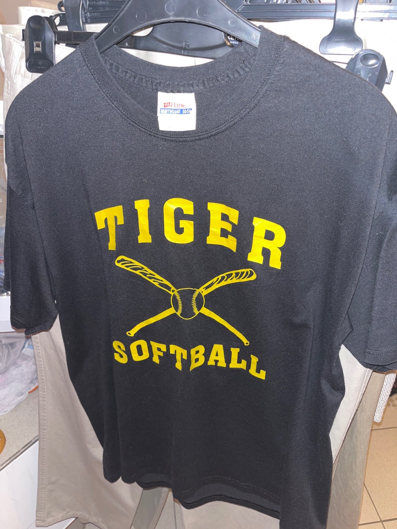 Hanes Tiger Softball T-Shirt Schwarz Größe: L