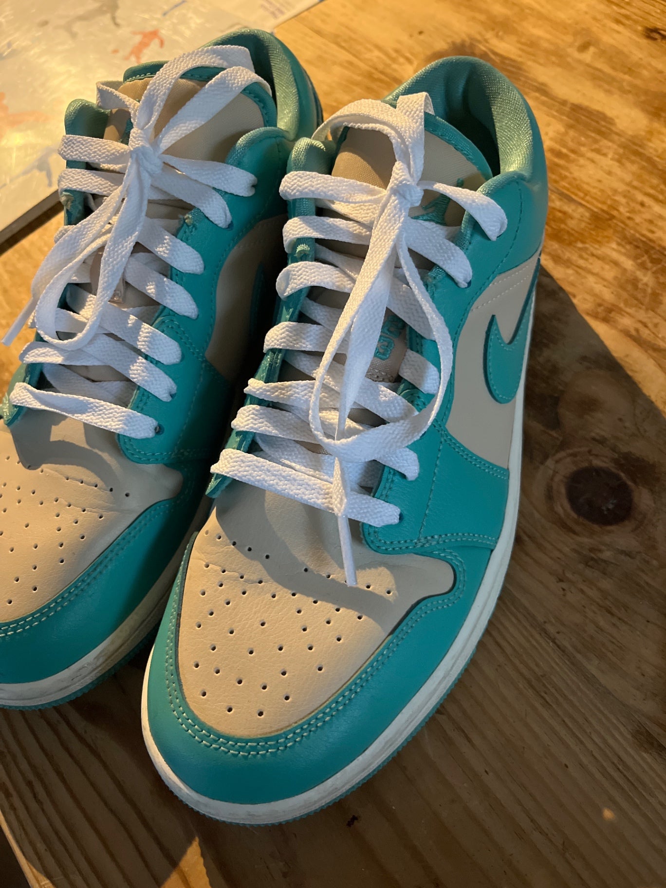 Nike Jordan Sneaker Türkis und Weiß Größe: 41