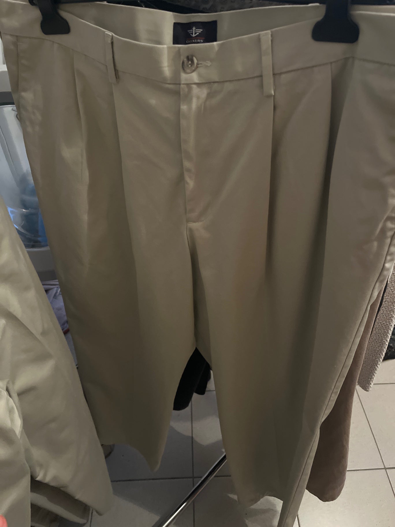 Dockers Chino-Hose Beige Größe: 42/30