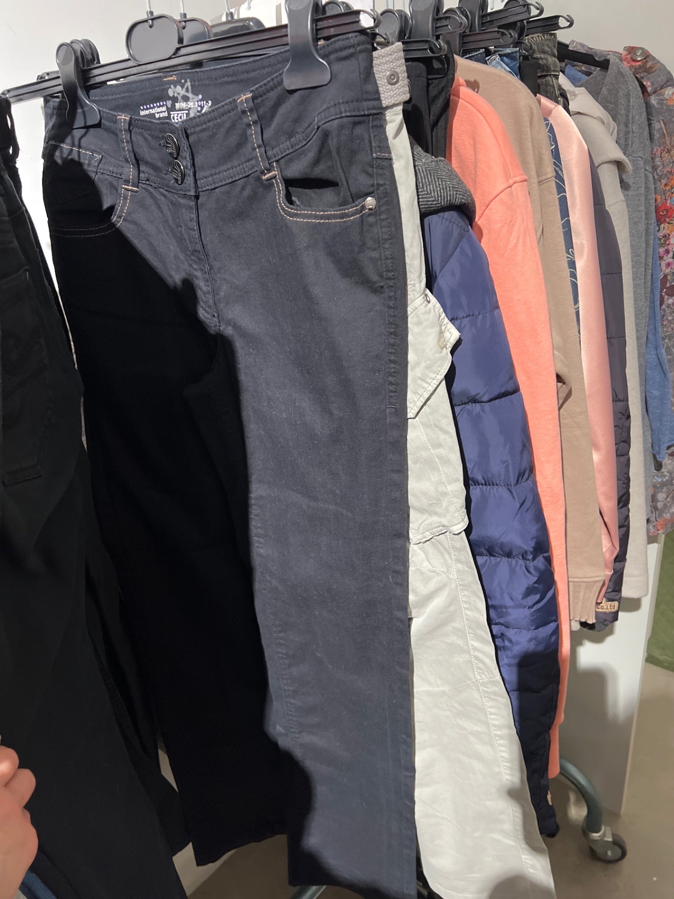 CECIL Jeans Schwarz Größe: 28