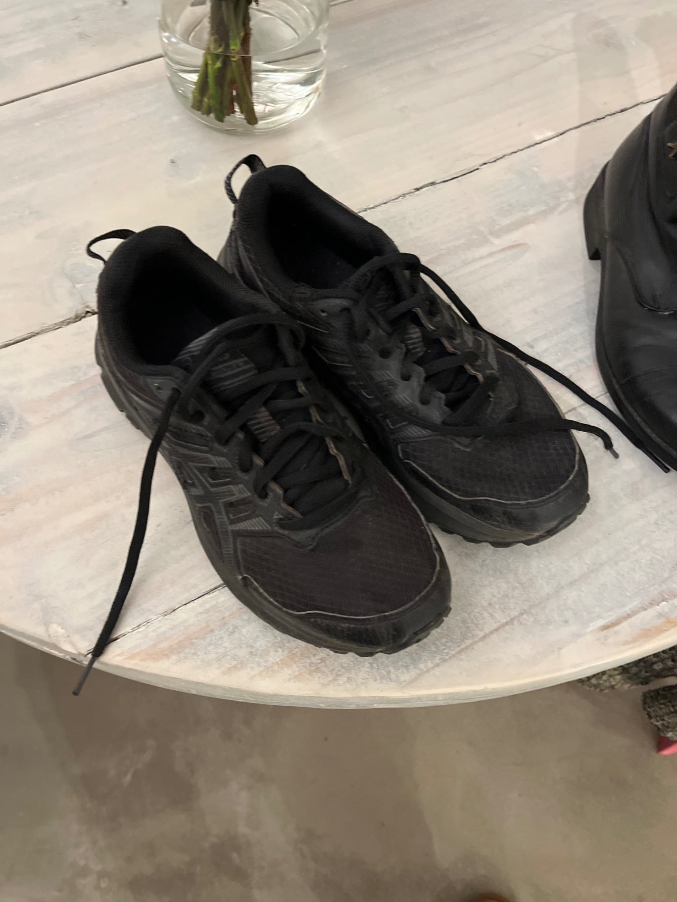 Asics Laufschuhe Schwarz Größe: 37,5