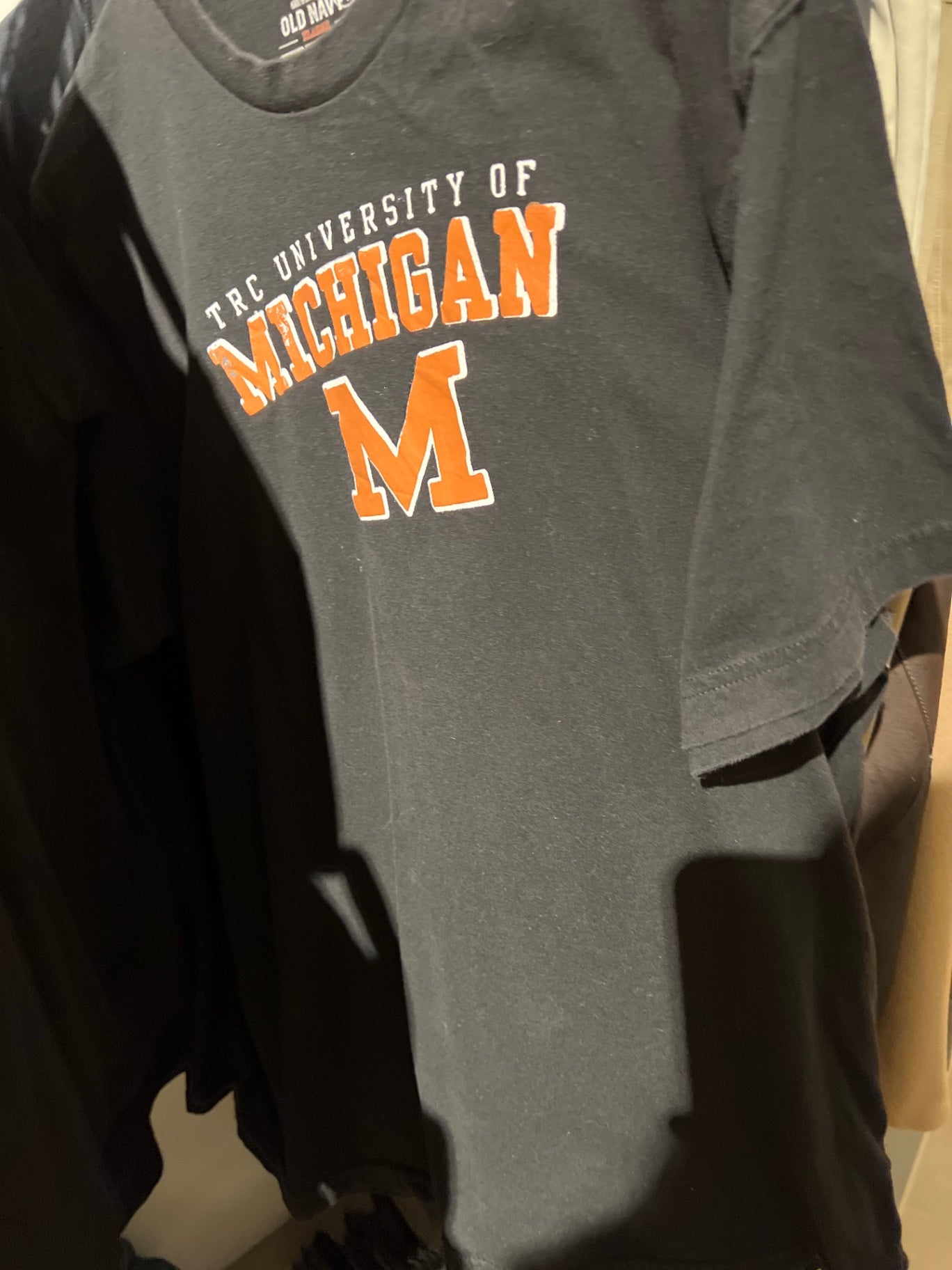 Old Navy T-Shirt Schwarz Größe: L