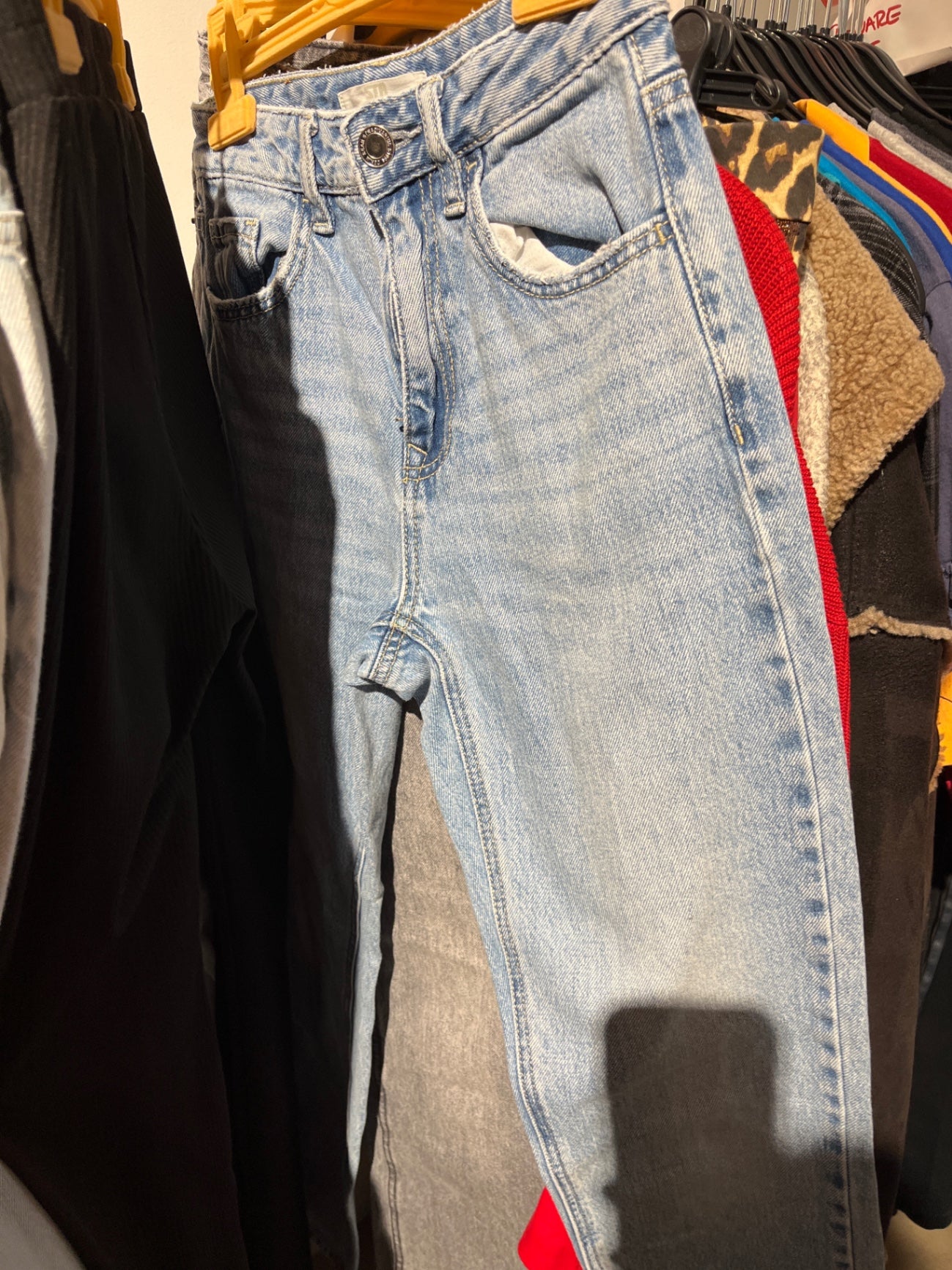 Stradivarius Jeans Blau Größe: 32