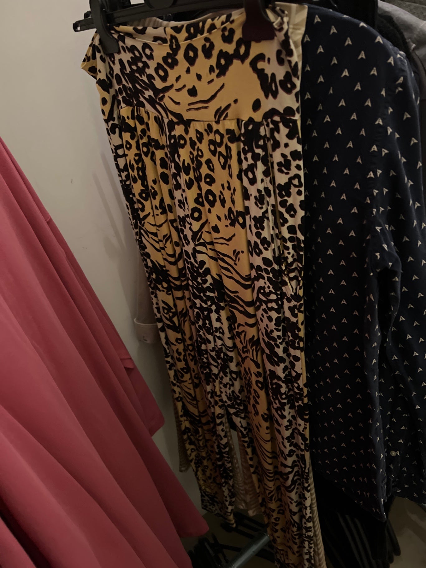 ASOS Hose Beige Größe: 40