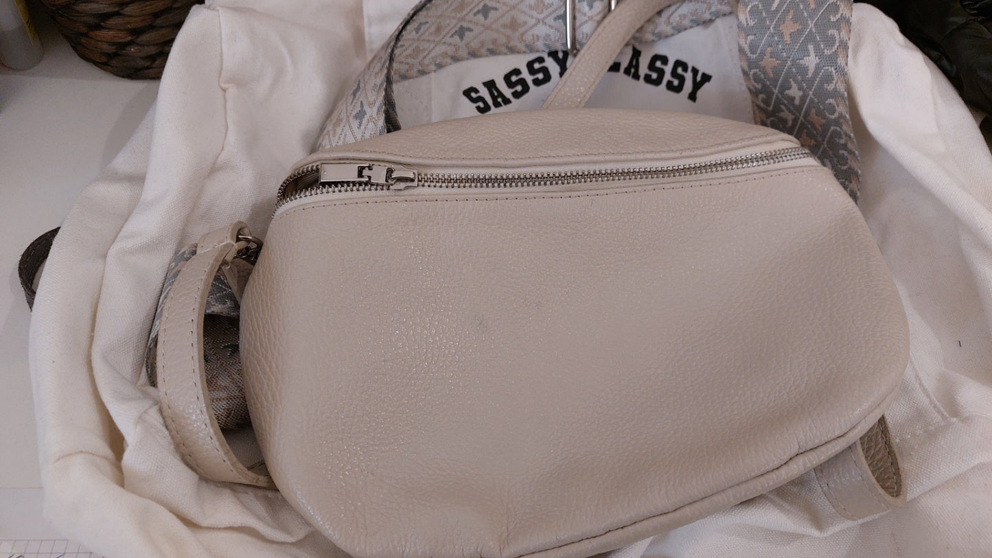 Leder-Umhängetasche beige