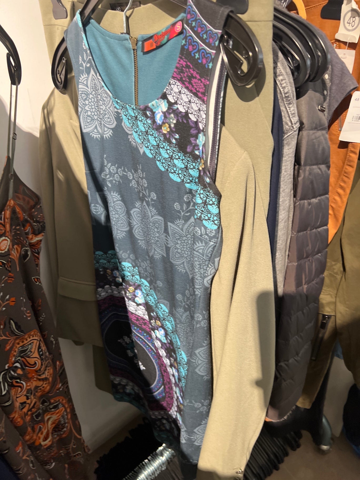 Desigual Kleid Blau mit buntem Muster Größe: S