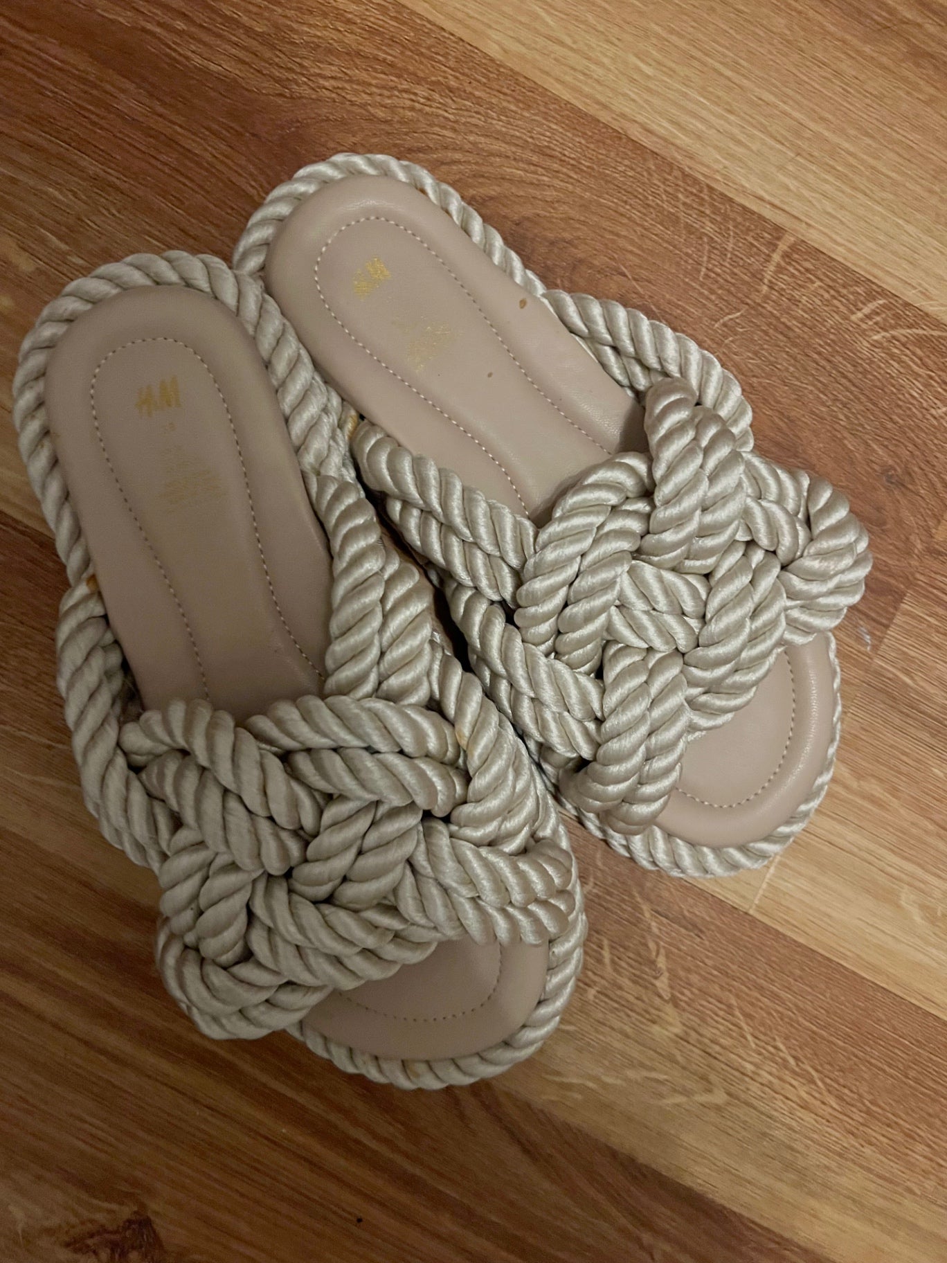 H&M Sandalen Beige Größe: 38