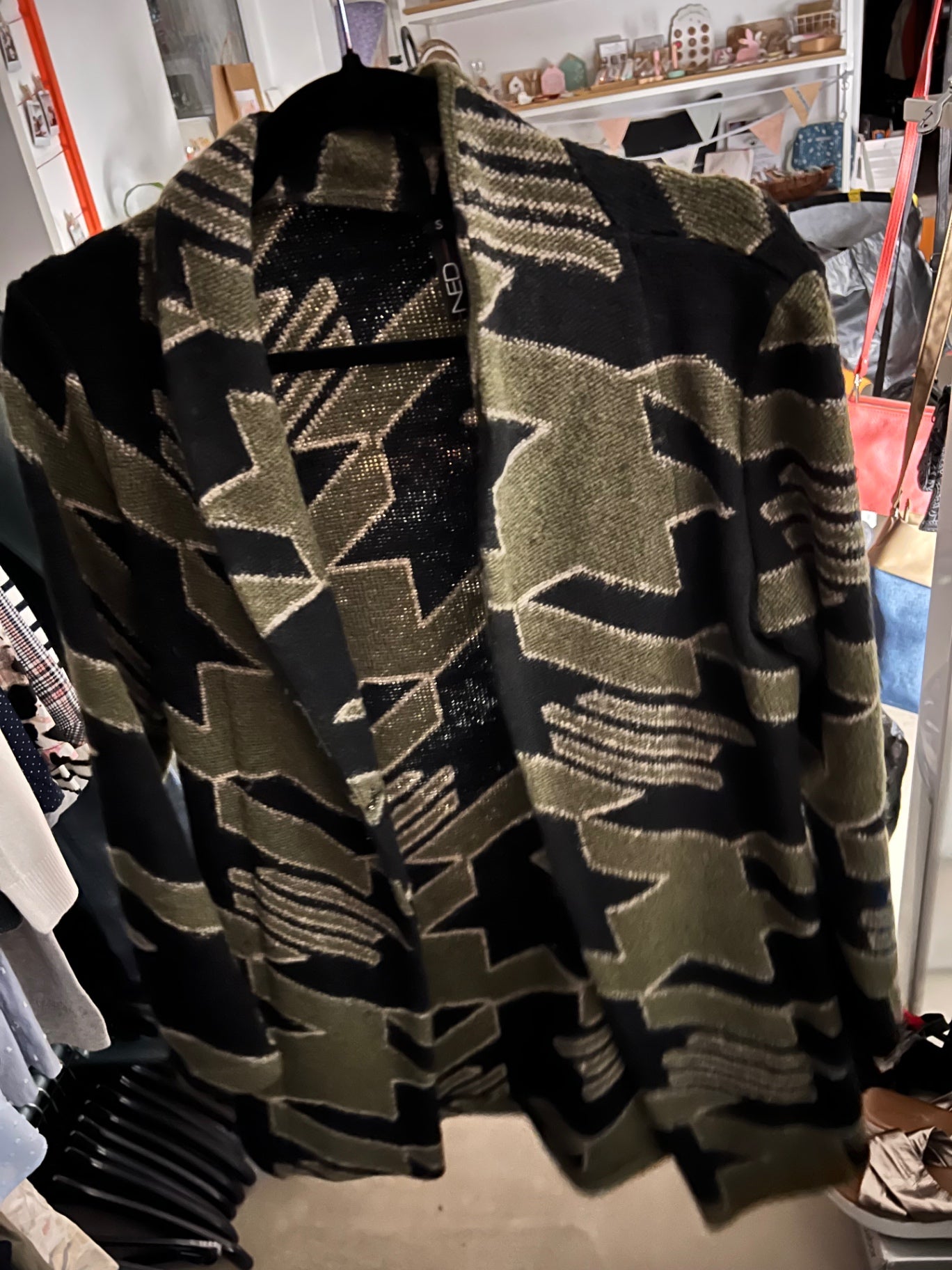 NED Cardigan Schwarz und Olivgrün Größe: S