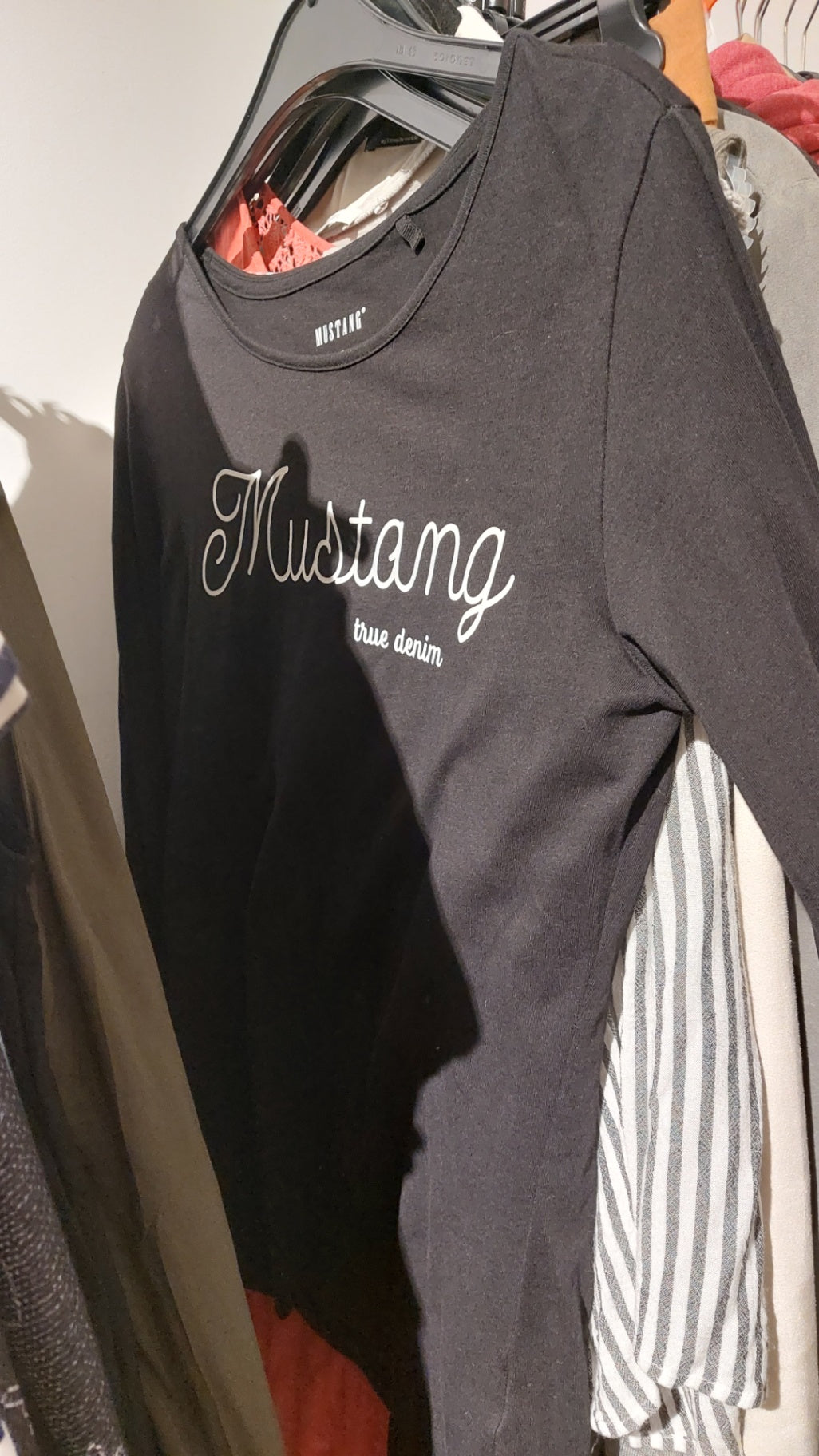 Mustang Langarm-Shirt Schwarz Größe: M
