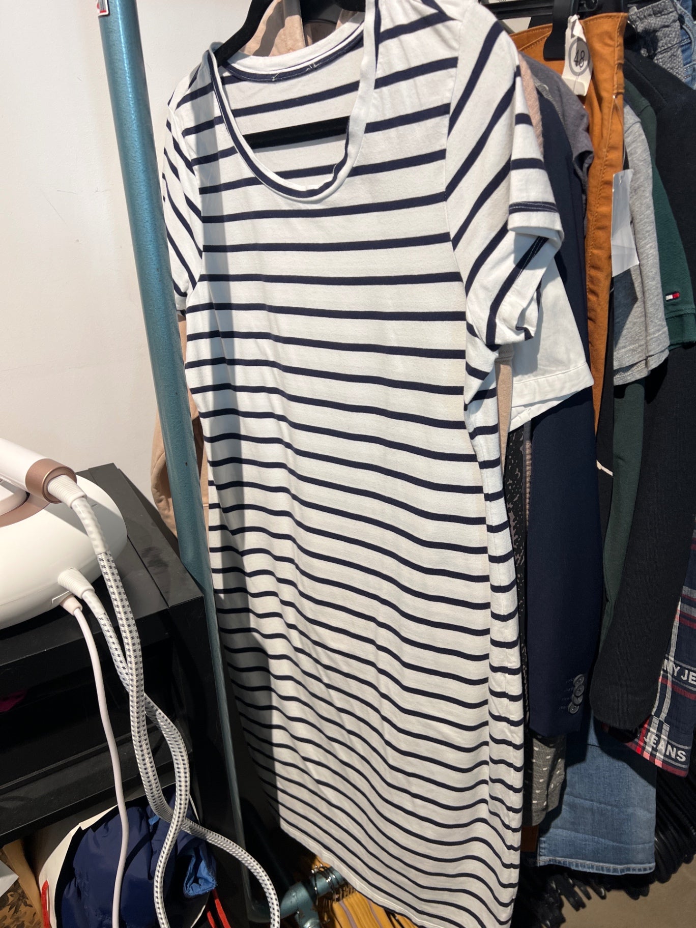 Sweatkleid Weiβ mit blauen Streifen Größe: XL