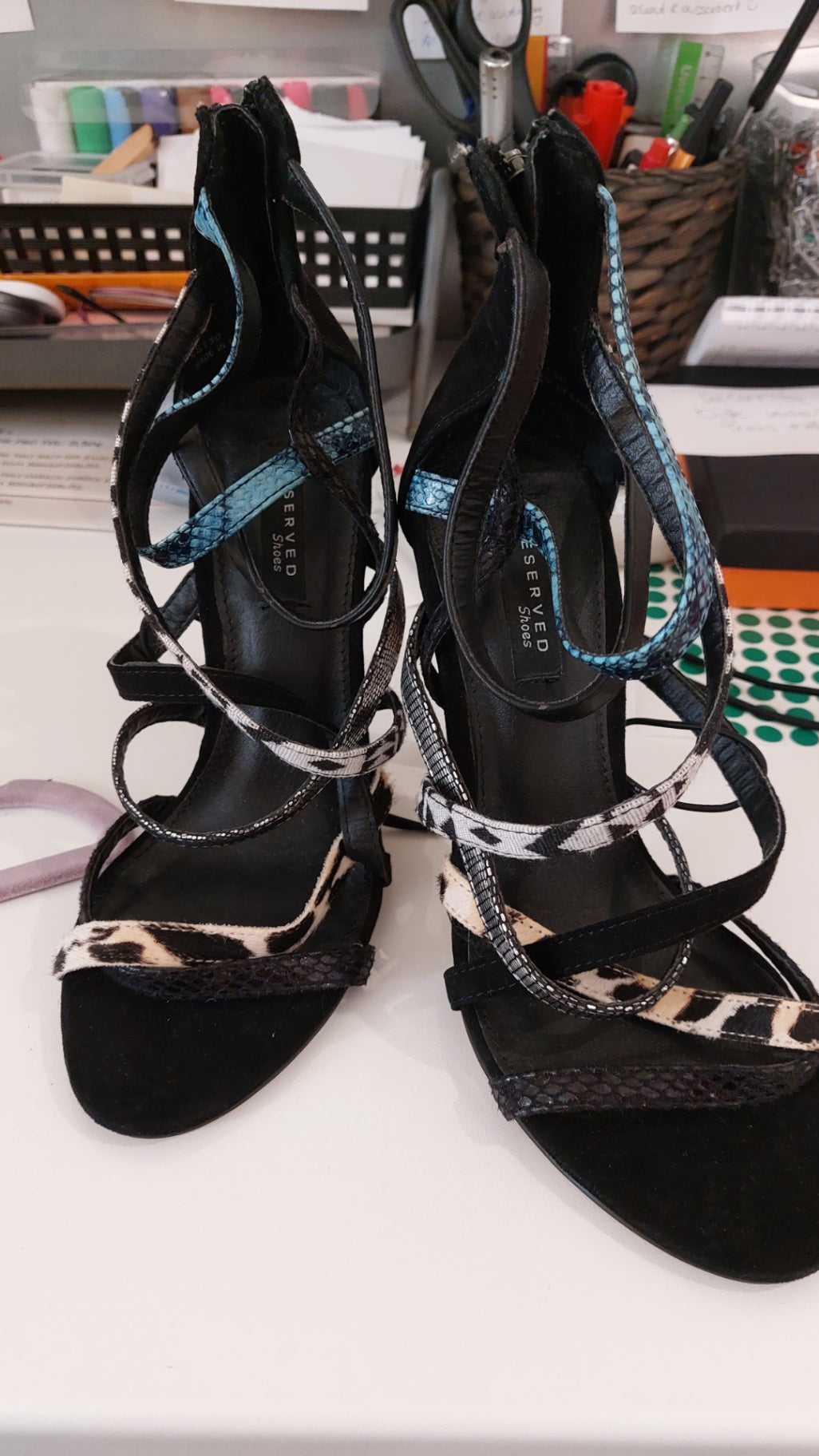 Reserved High Heels Schwarz/Tierprint Gr: 37