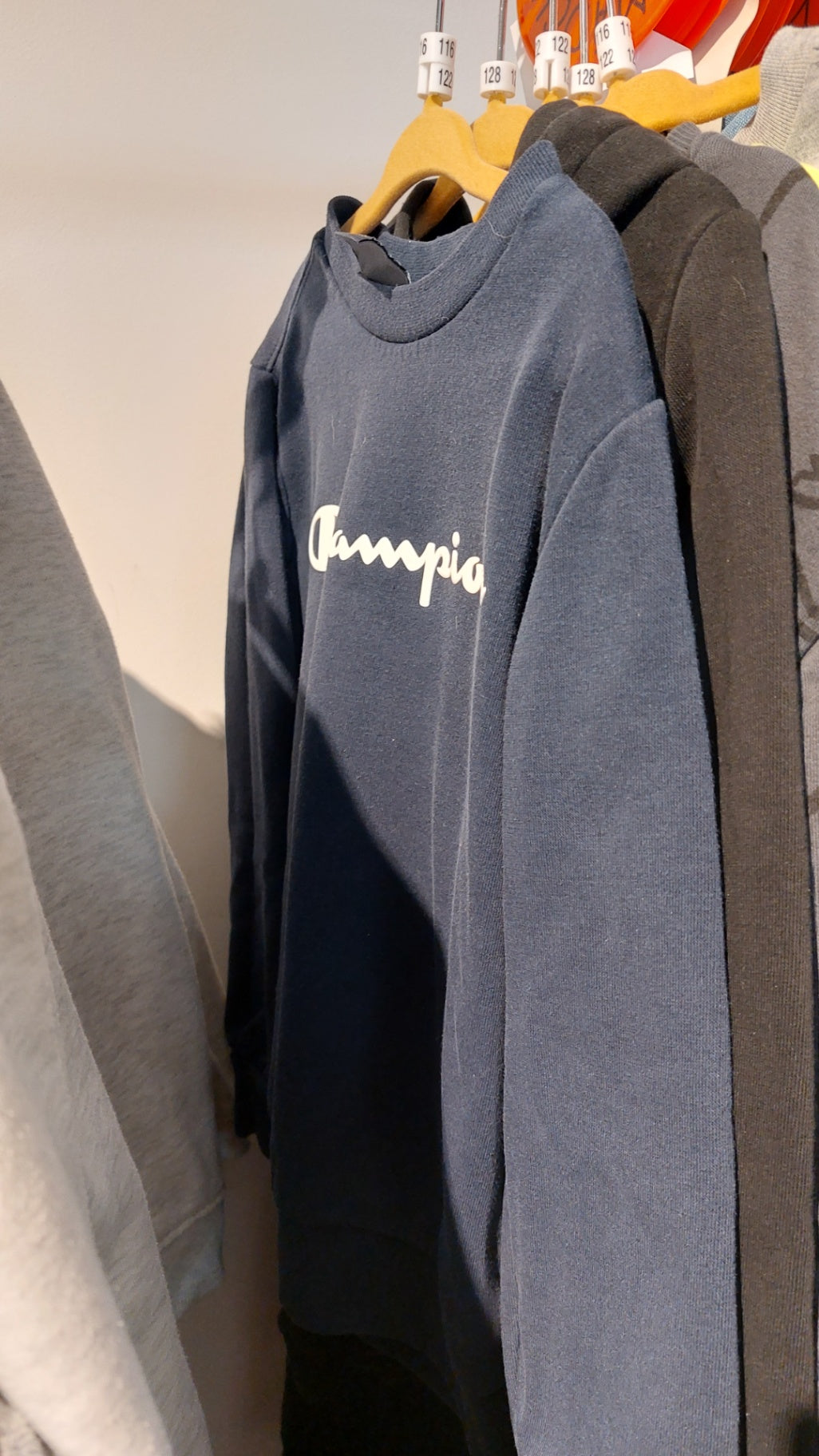 Champion Sweatshirt Dunkelblau Größe: 116-122