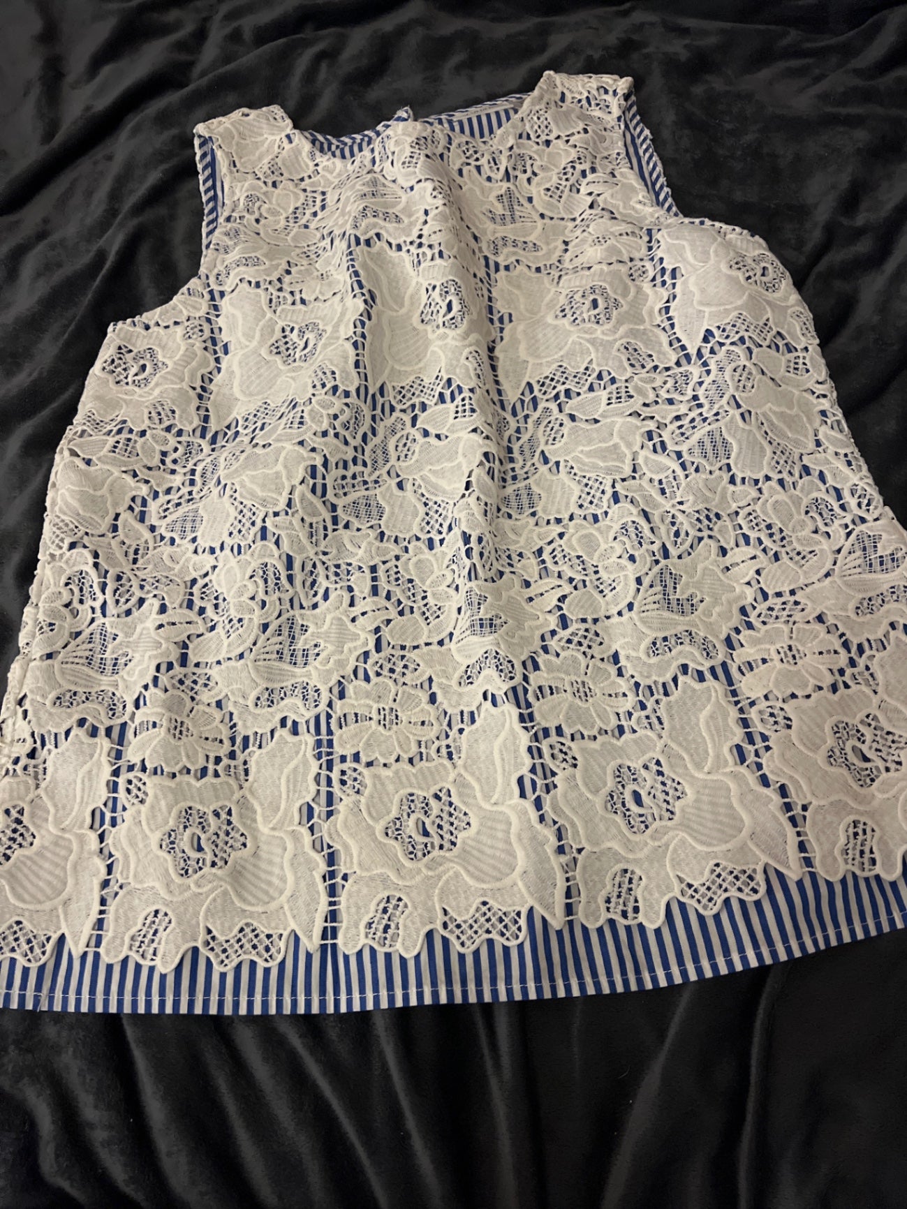 Amy Vermont Top Weiß und Blau Größe: 38