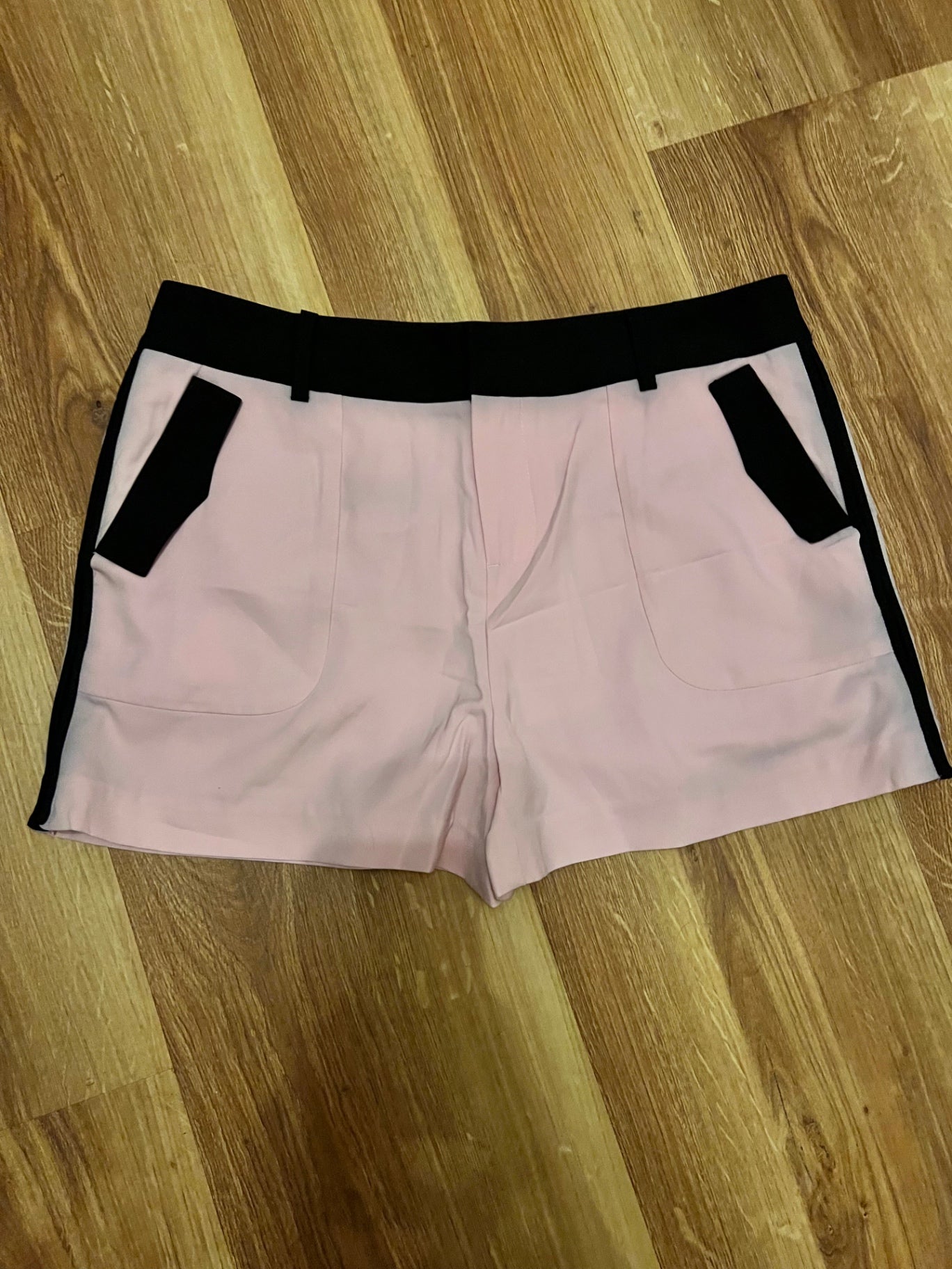 NEU VERO MODA Shorts Rosa Größe: M/L