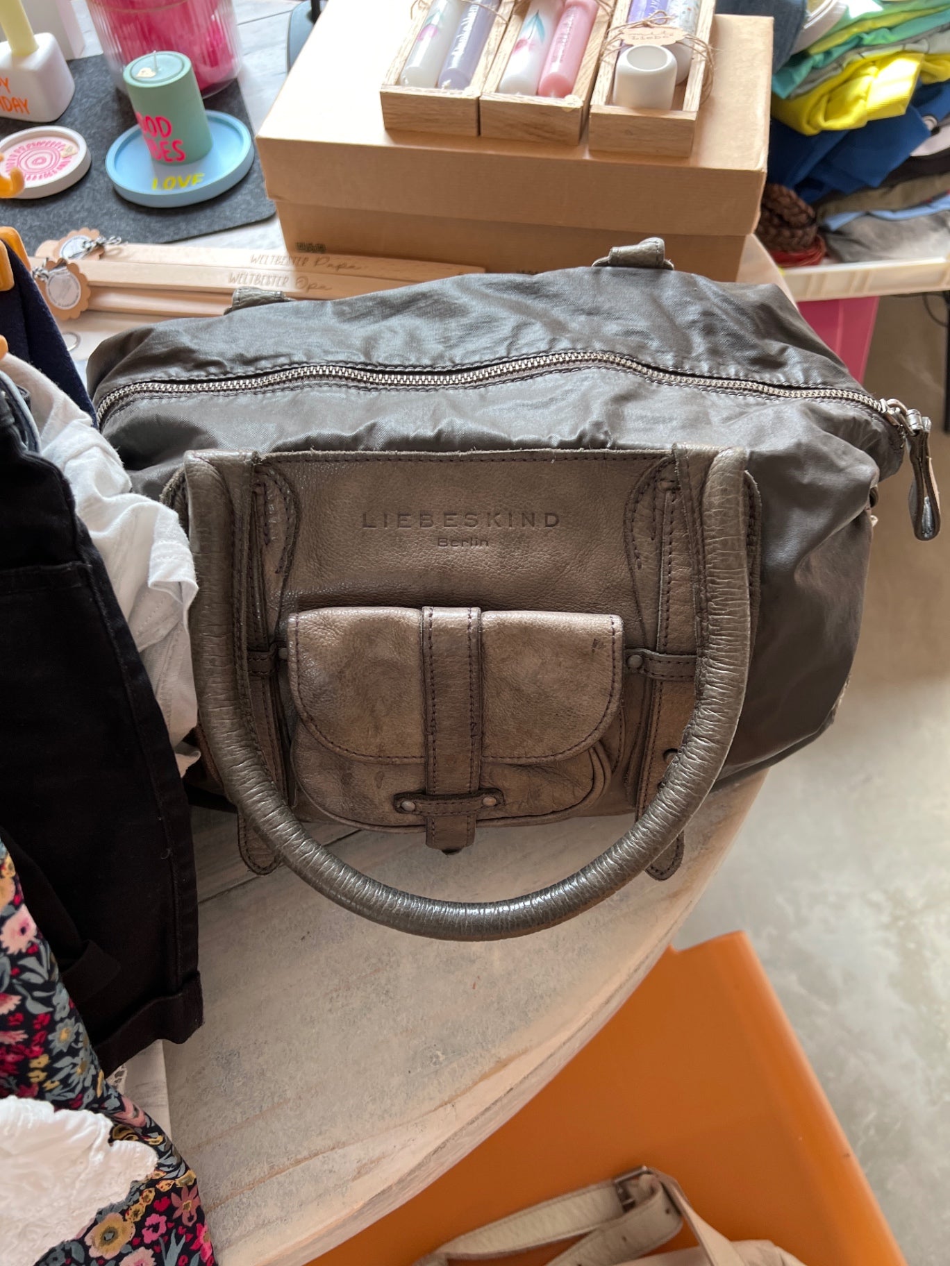 Liebeskind Handtasche Grau