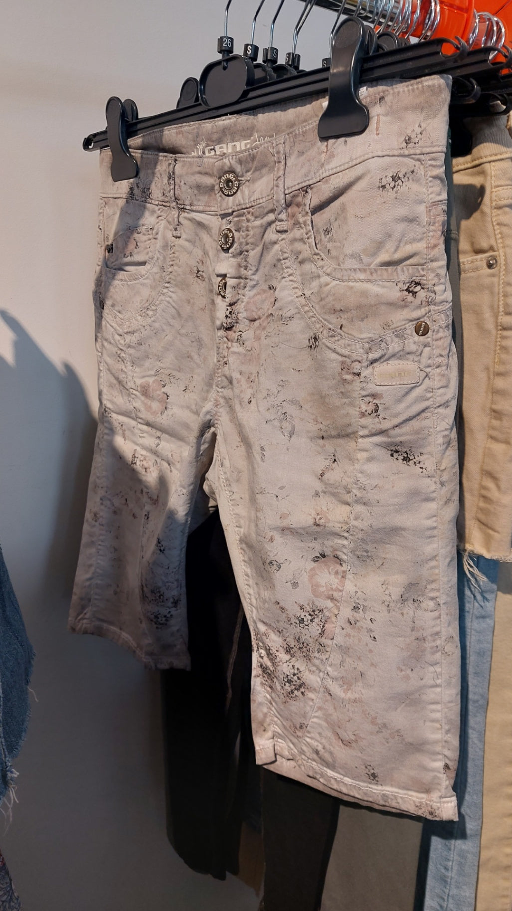 Gang Hose Beige m.Muster B-Ware Gr.: 26
