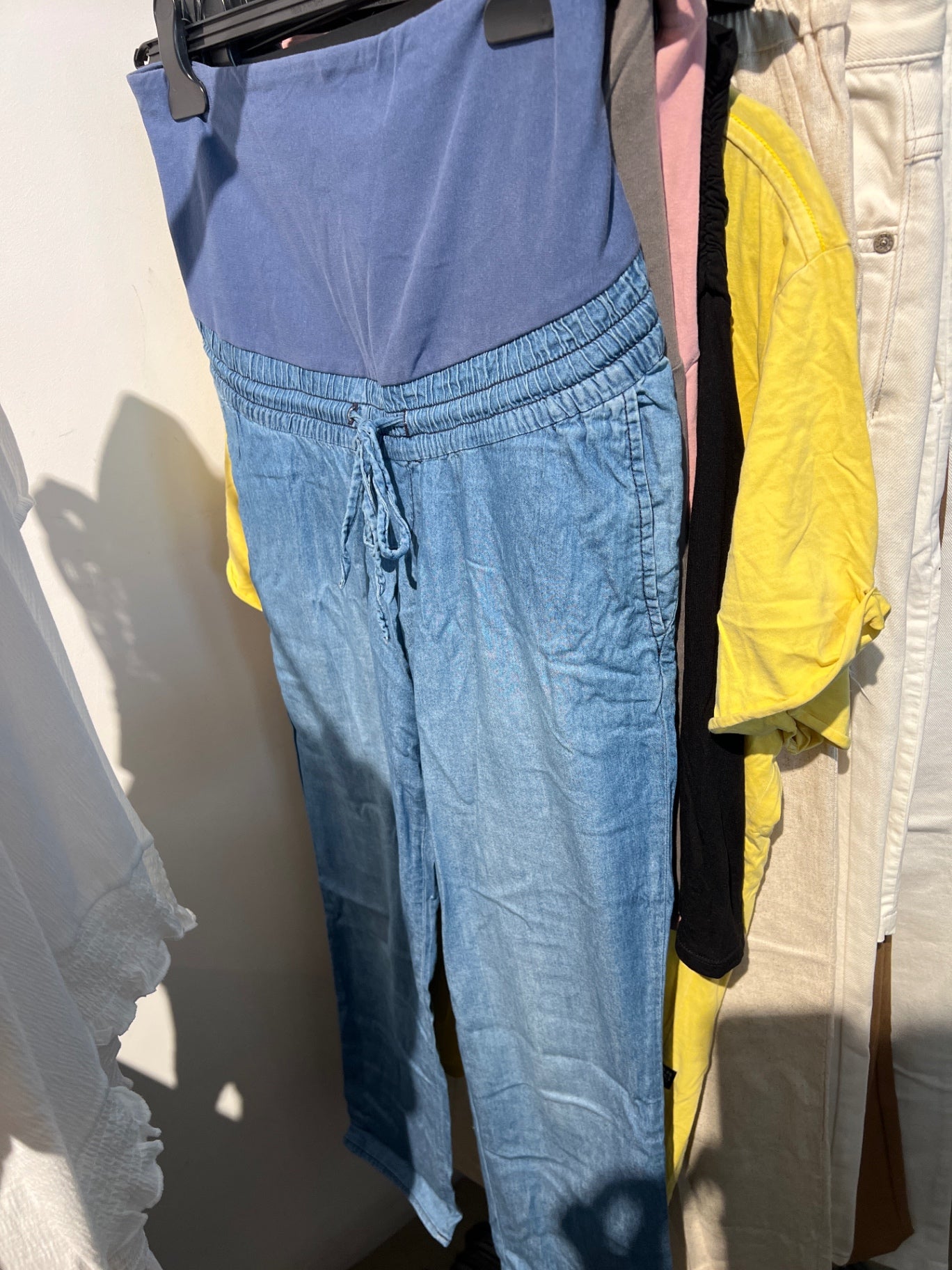 H&M Mama Hose Blau Gr.: M