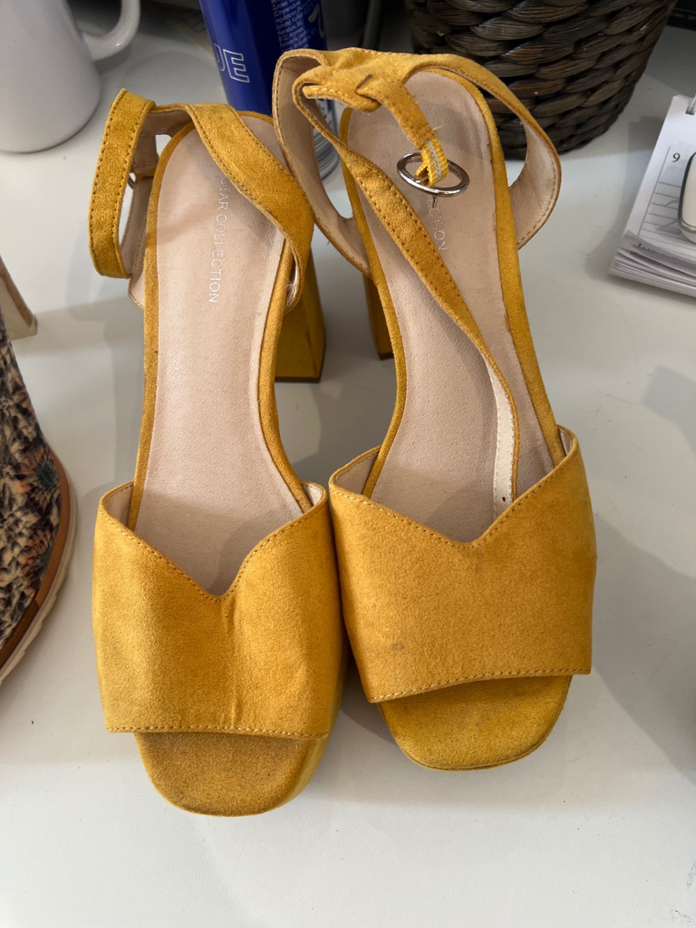Star Collection Sandalen Gelb Gr.: 38