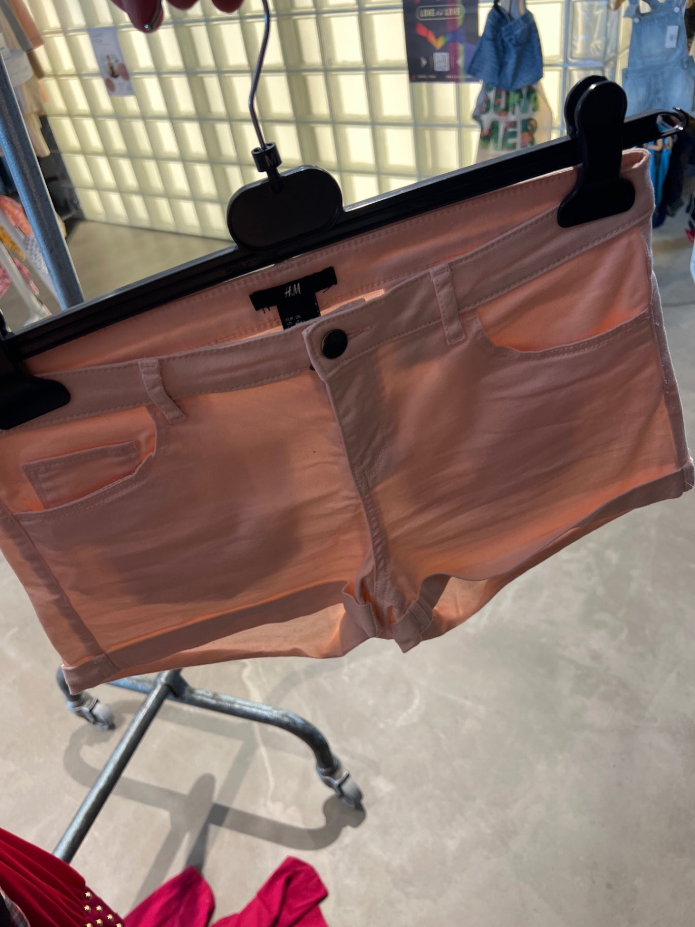 H&M Shorts Pfirsich Gr.: M