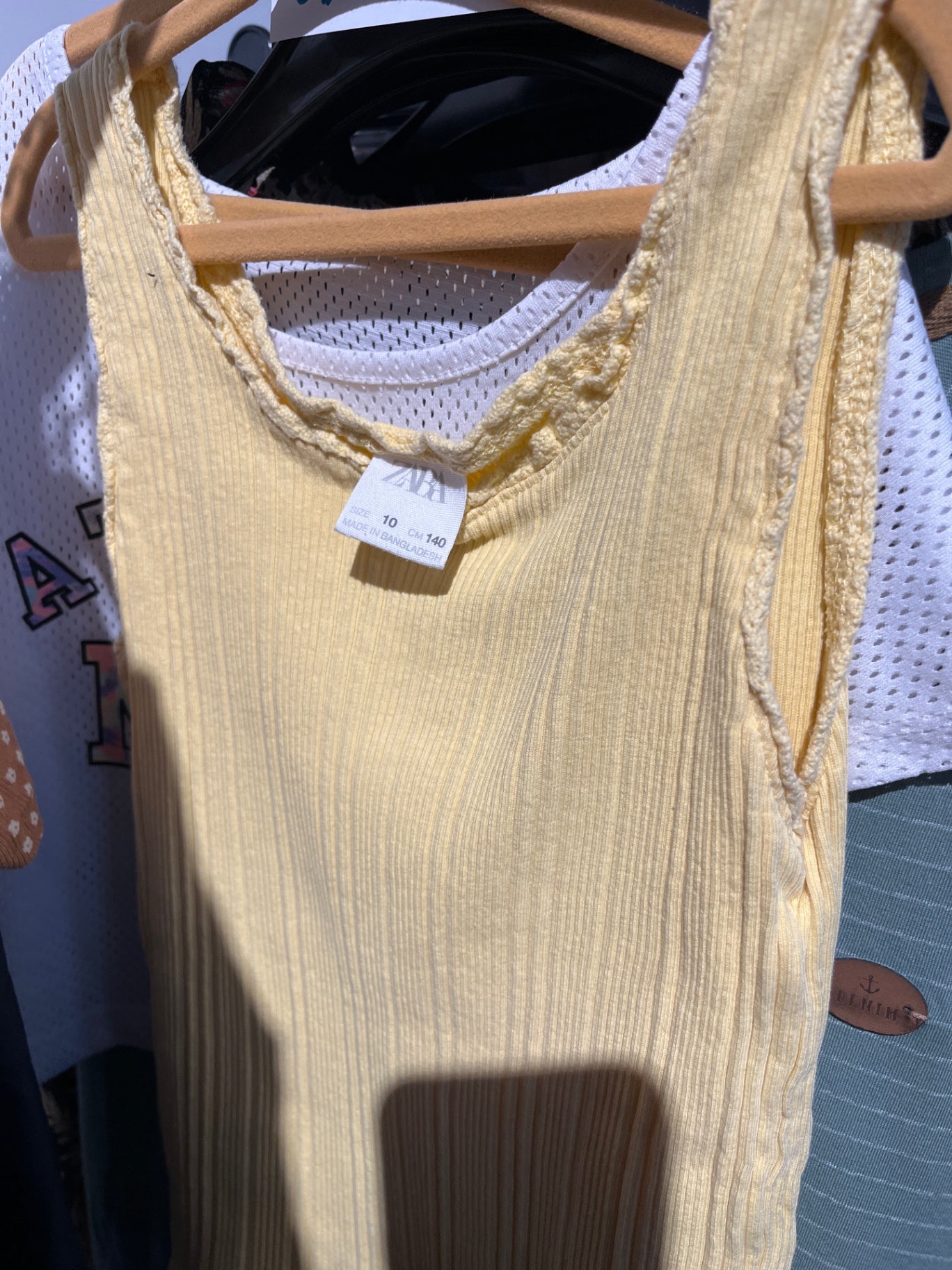 Zara Top Hellgelb Gr.: 140