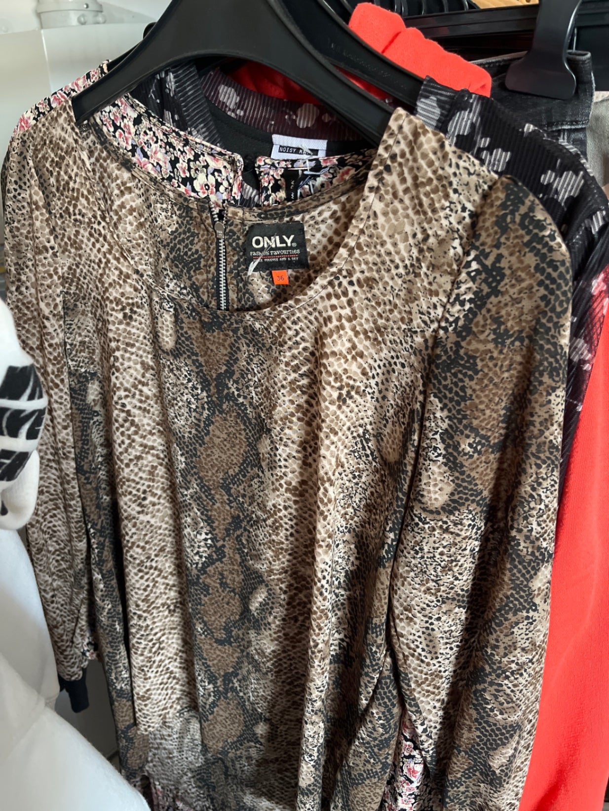 ONLY Bluse Braun Schlange Gr.: 36
