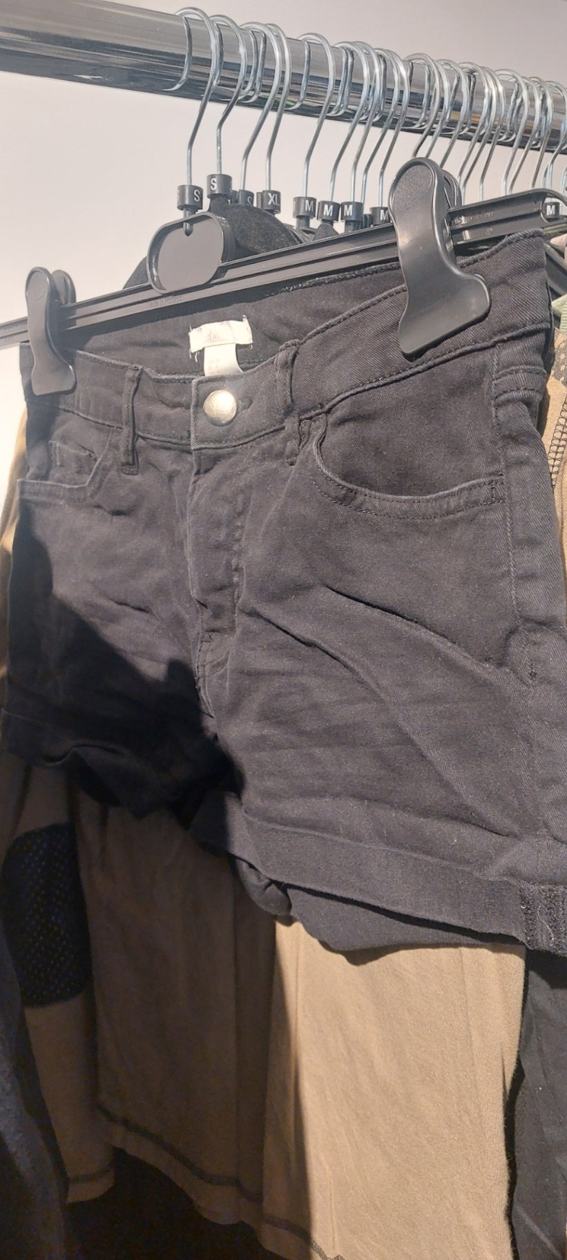 H&M Shorts Schwarz Gr.: 36