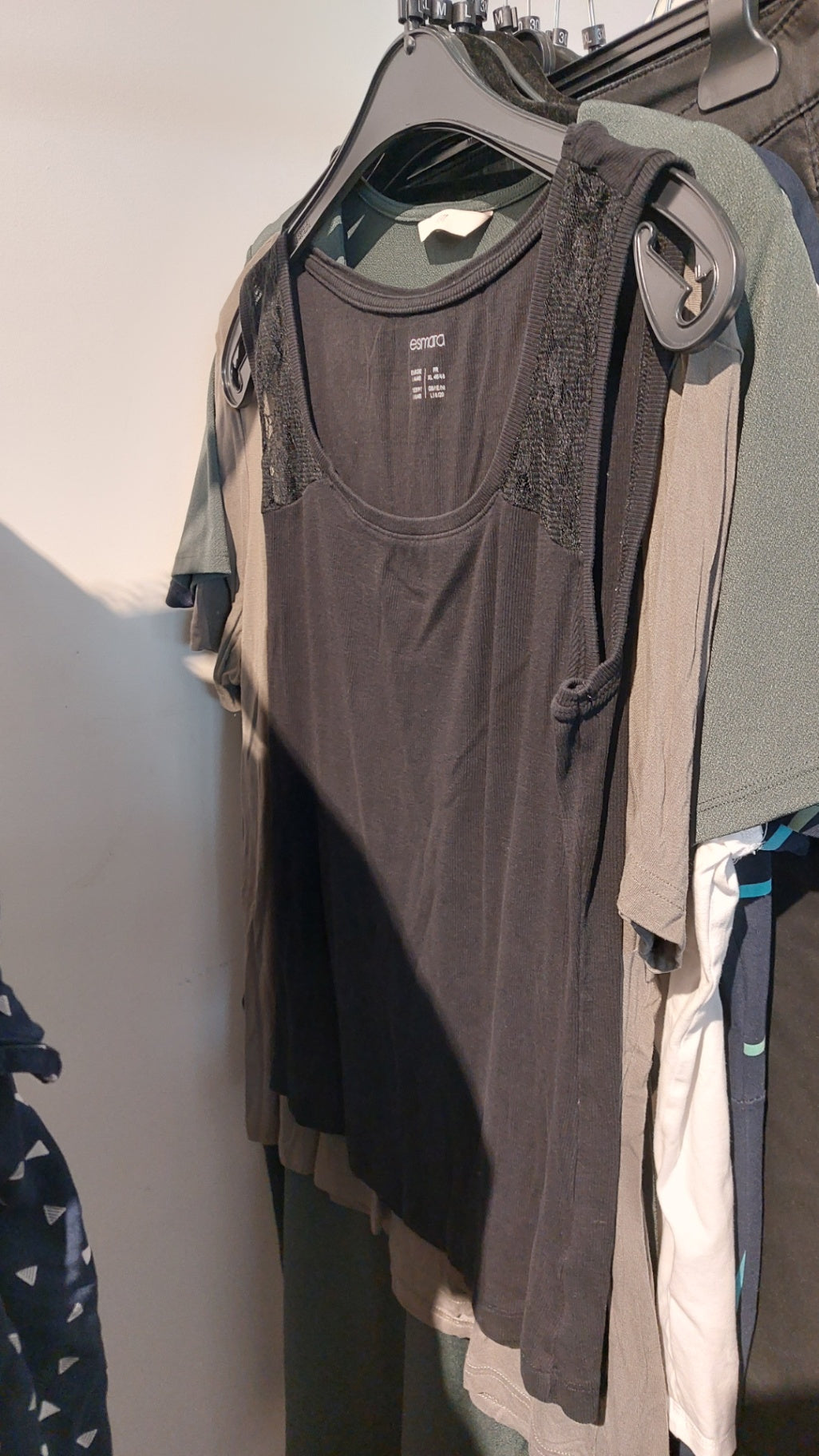 Esmara Top Schwarz Gr.: L