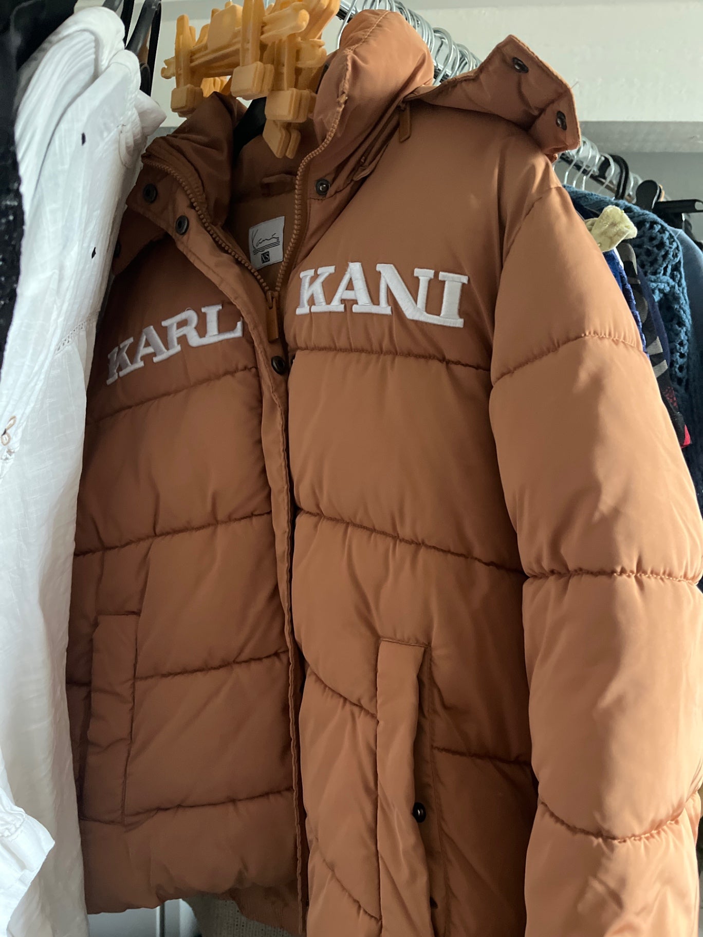 B-Ware! Kari Kani Daunenjacke Camel Gr.: Xs