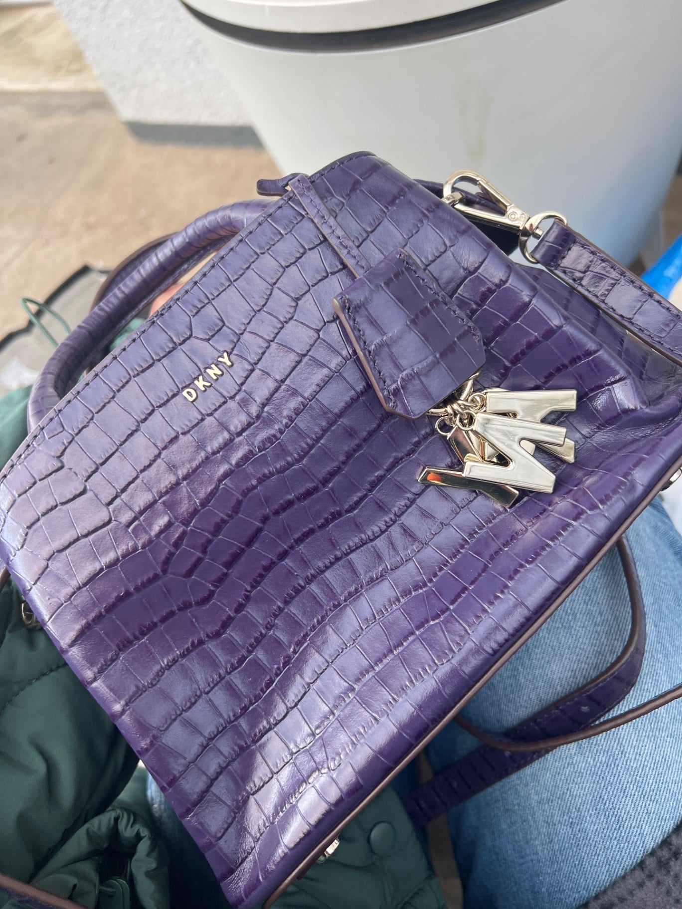 DKNY Tasche Lila