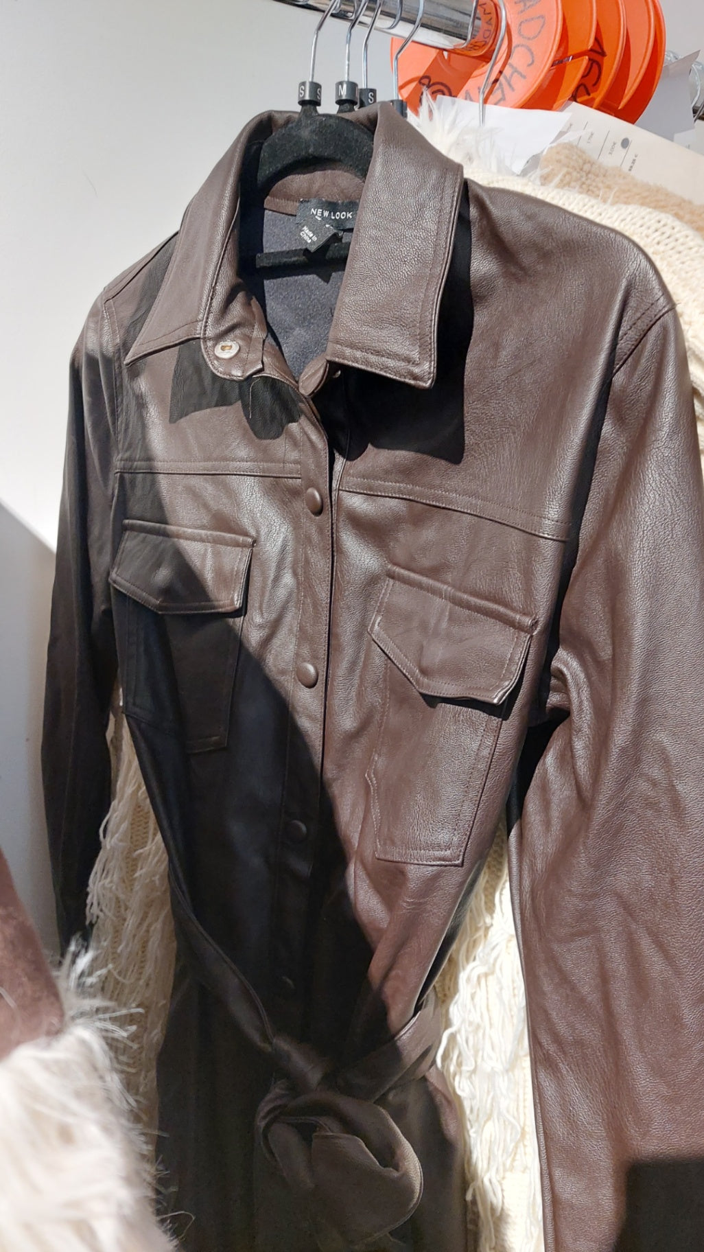 NEW LOOK Lederimitat Hemd Braun Gr.: 36