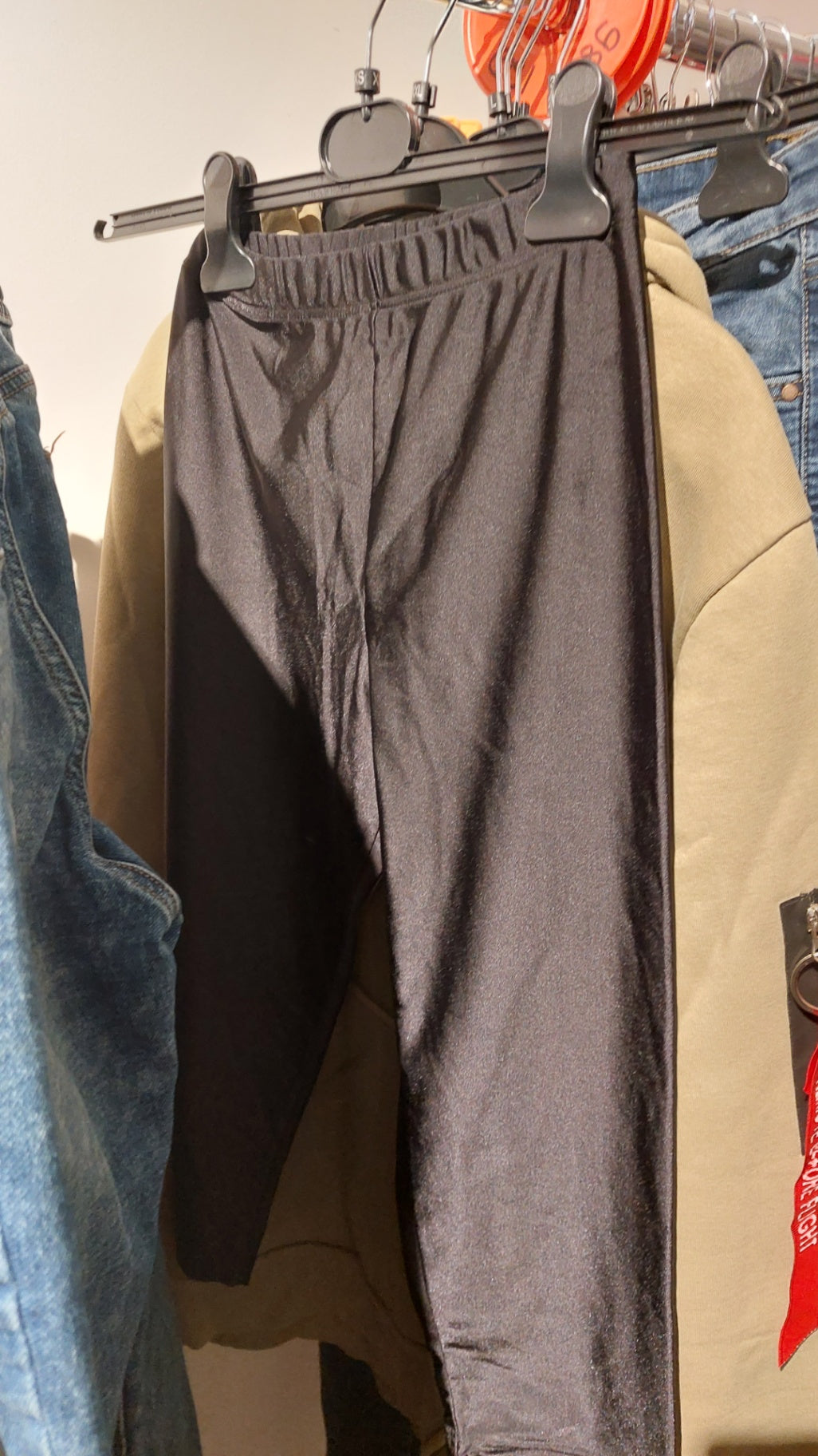 Sportleggings 3/4 Schwarz Gr.: XS