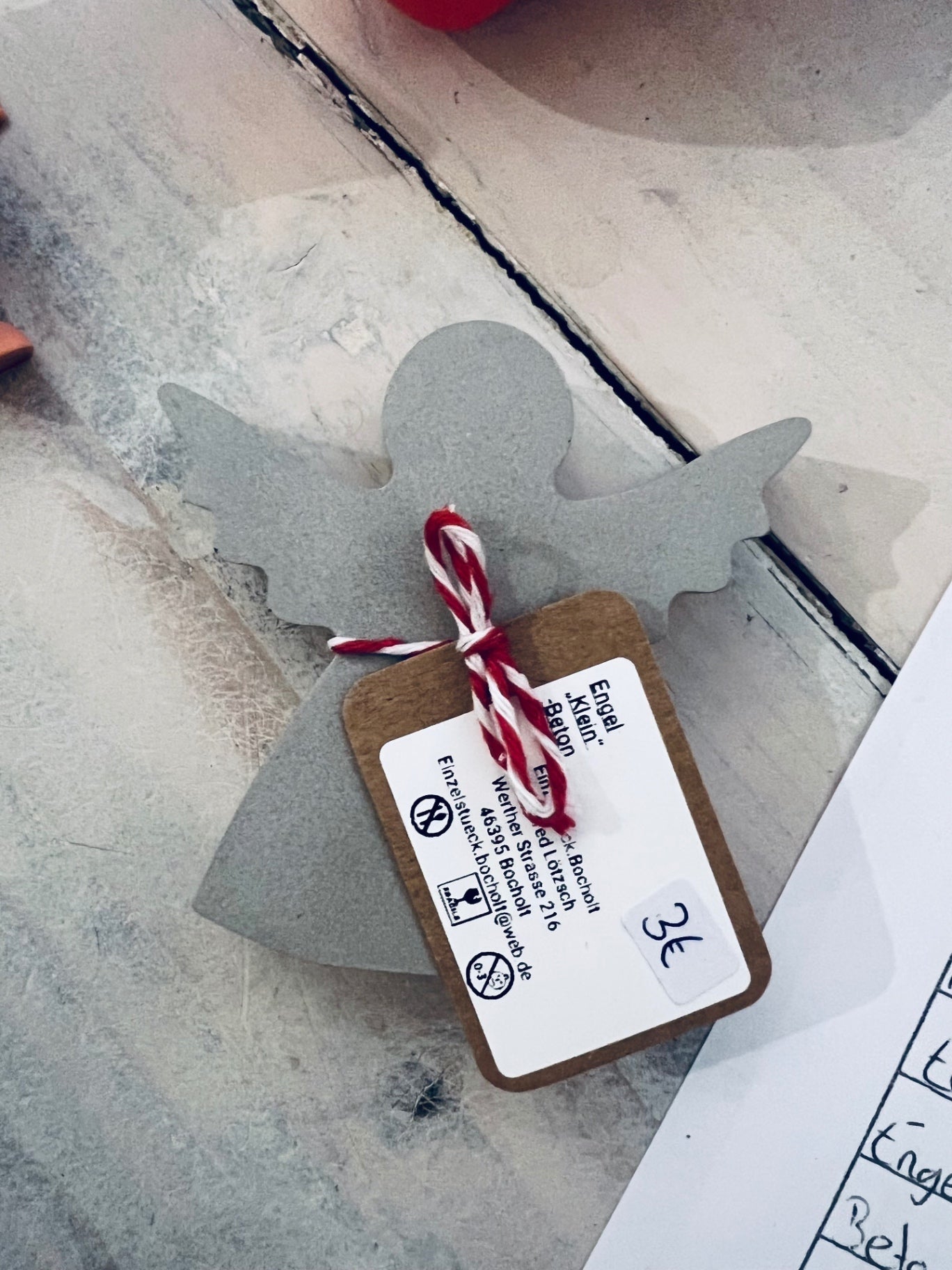 EINZELSTÜCK Engel klein Beton